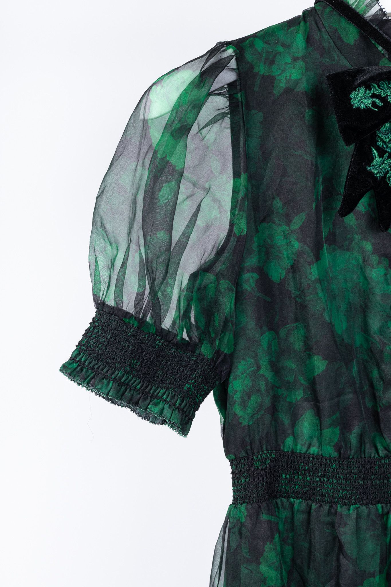 Alice + Olivia Alice + Olivia Coletta Dream Floral Emerald Silk Maxi Dress Size XS / US 0-2 / IT 36-38 - 4 Thumbnail