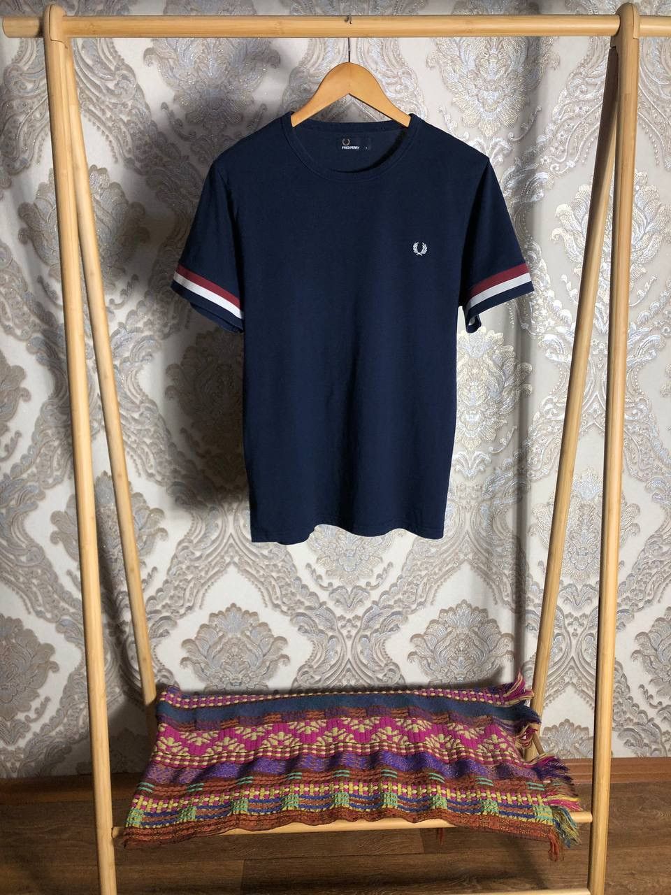VERY RARE FRED PERRY CLASSIC DESIGNER T-SHIRT CASUAL Y2K 90s