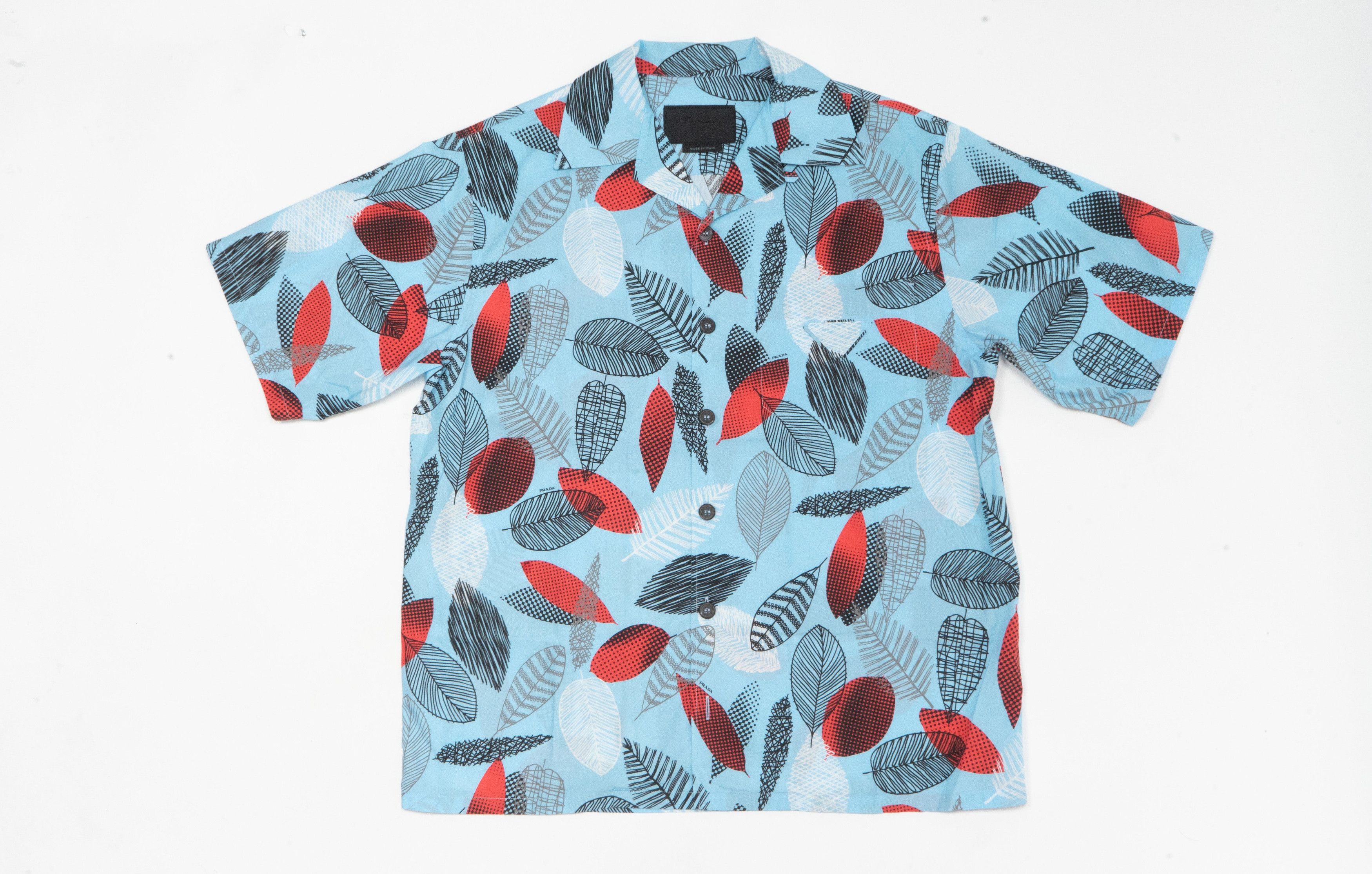 Prada Leaves Print Button Up Shirt Blue Multi Size US S / EU 44-46 / 1 - 1 Thumbnail