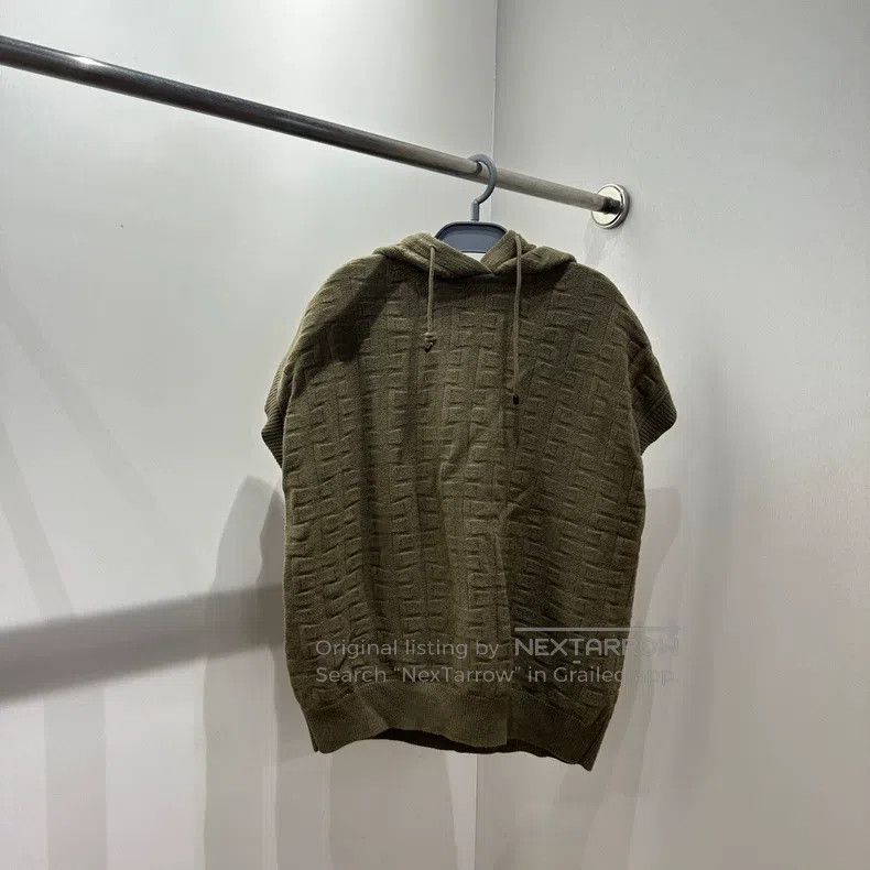 Hermes Hermes All-Over H Logo Hooded Sleeveless Sweatshirt Size XS / US 0-2 / IT 36-38 - 1 Thumbnail