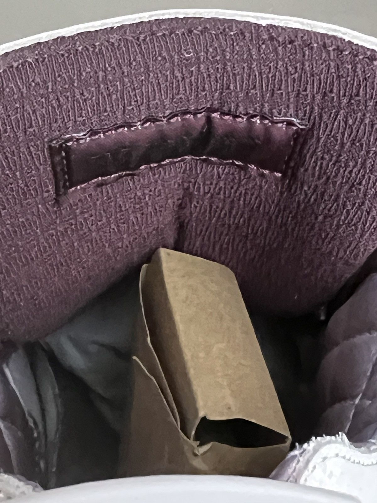 A Ma Maniere × Jordan Brand 12W/10.5M, Jordan 4 x A Ma Maniere, While You Were Sleeping Size US 10.5 / EU 43-44 - 14 Thumbnail