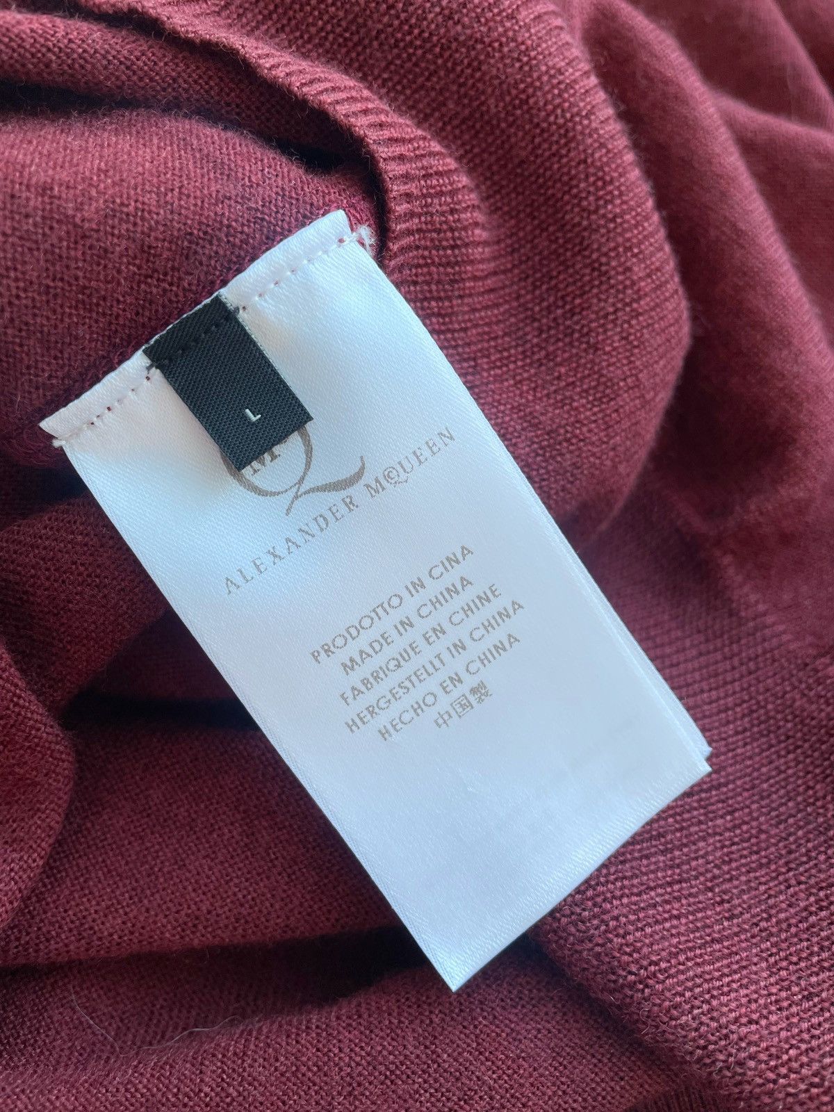 Alexander McQueen Men's Wool v-neck Sweater Alexander McQueen Size L Burgundy Size US L / EU 52-54 / 3 - 9 Thumbnail