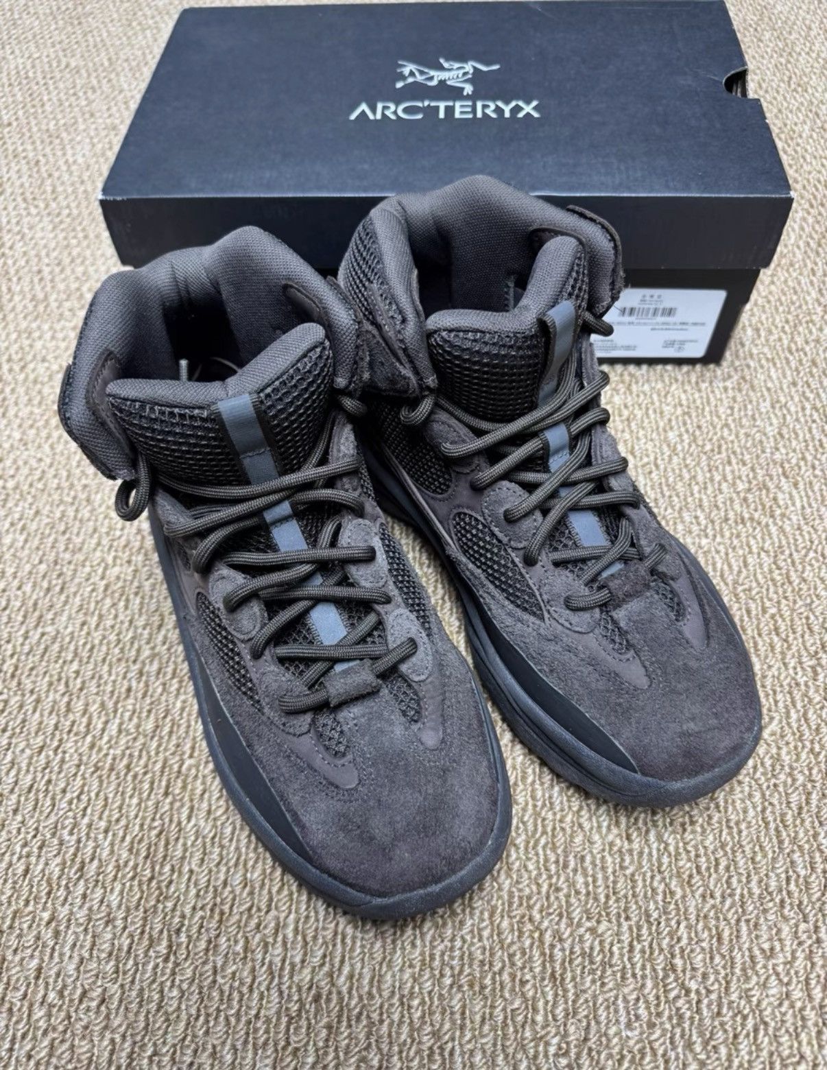 Adidas Adidas Yeezy DSRT Boot Oil Dark brown colorway K37 Size US 8 / EU 41 - 3 Thumbnail