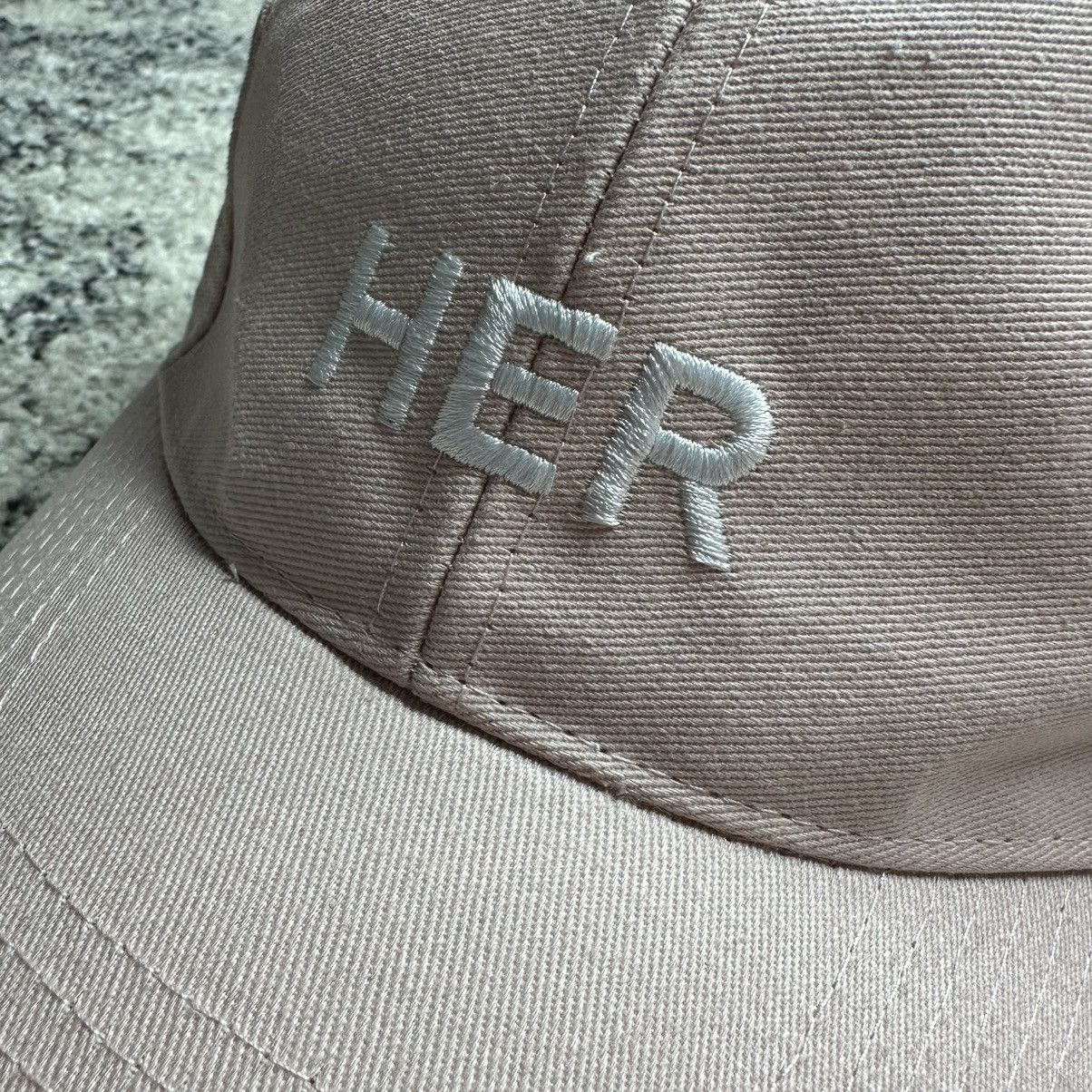 Burberry Burberry Cap SnapBack StreetWear Luxury Exclusive Size ONE SIZE - 2 Thumbnail