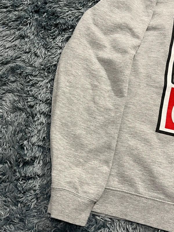 Obey Obey x Keith Haring 2012 Grey Crewneck Size US L / EU 52-54 / 3 - 10 Thumbnail