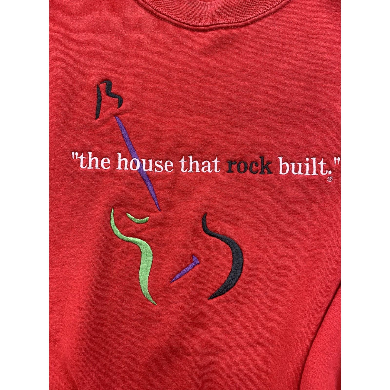Vintage VINTAGE Rock And Roll Hall Of Fame Sweatshirt Mens L Red USA Cleveland Museam Size US L / EU 52-54 / 3 - 4 Thumbnail