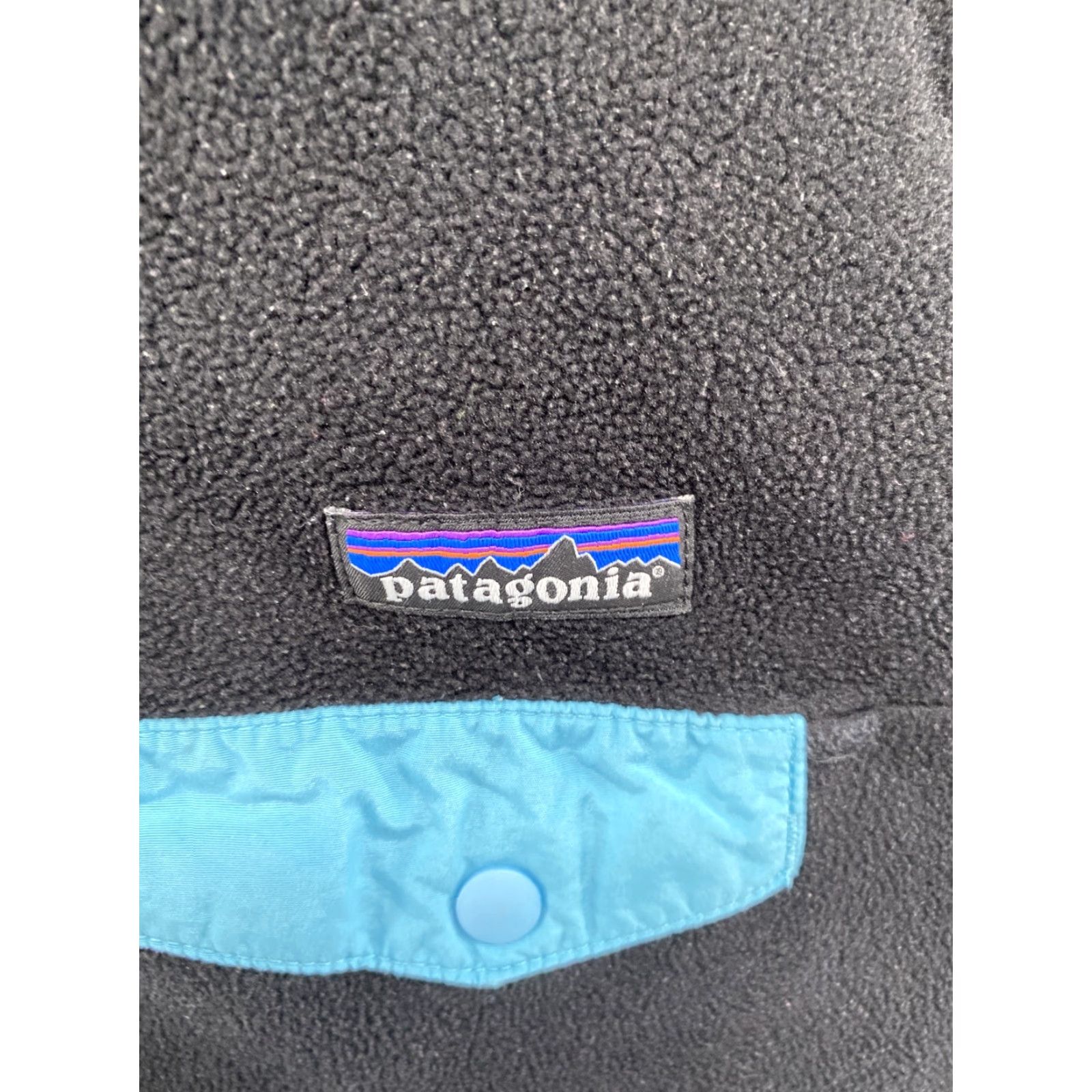 Patagonia Patagonia Synchilla Fleece Pullover Snap Mock Neck Henley Women’s Size Small Jacket Size S / US 4 / IT 40 - 2 Thumbnail