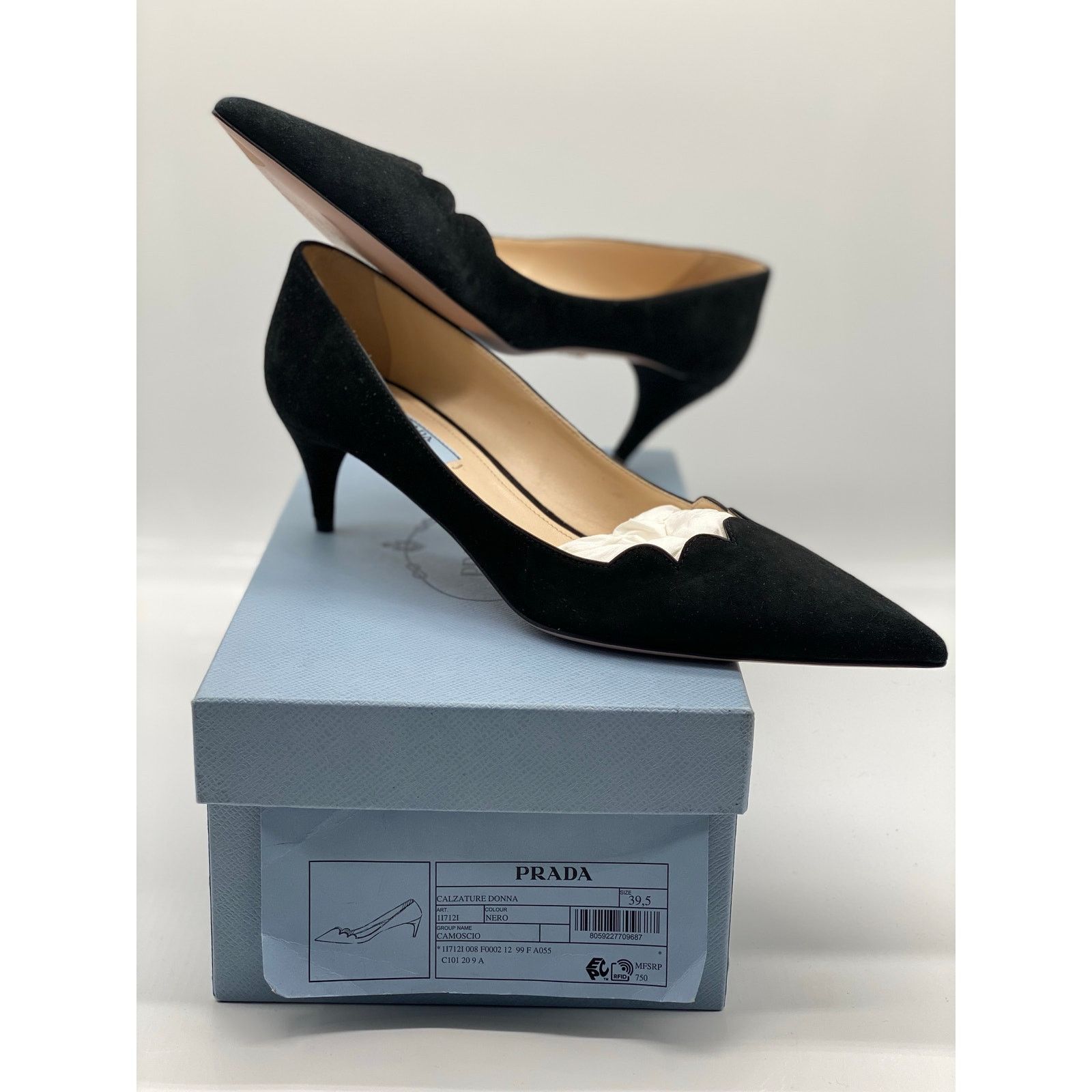 Prada Prada Black Suede Scallop Pointed Pumps sz. 39.5 eu Size US 9.5 / IT 39.5 - 1 Thumbnail
