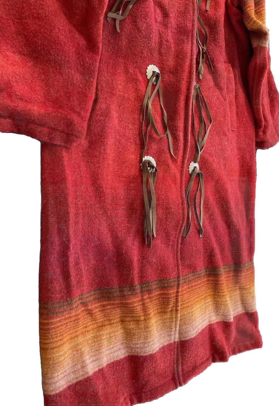 Woolrich Woolen Mills Woolrich Coat Womens L Red Southwest Aztec Wool Coat USA Size L / US 10 / IT 46 - 3 Thumbnail