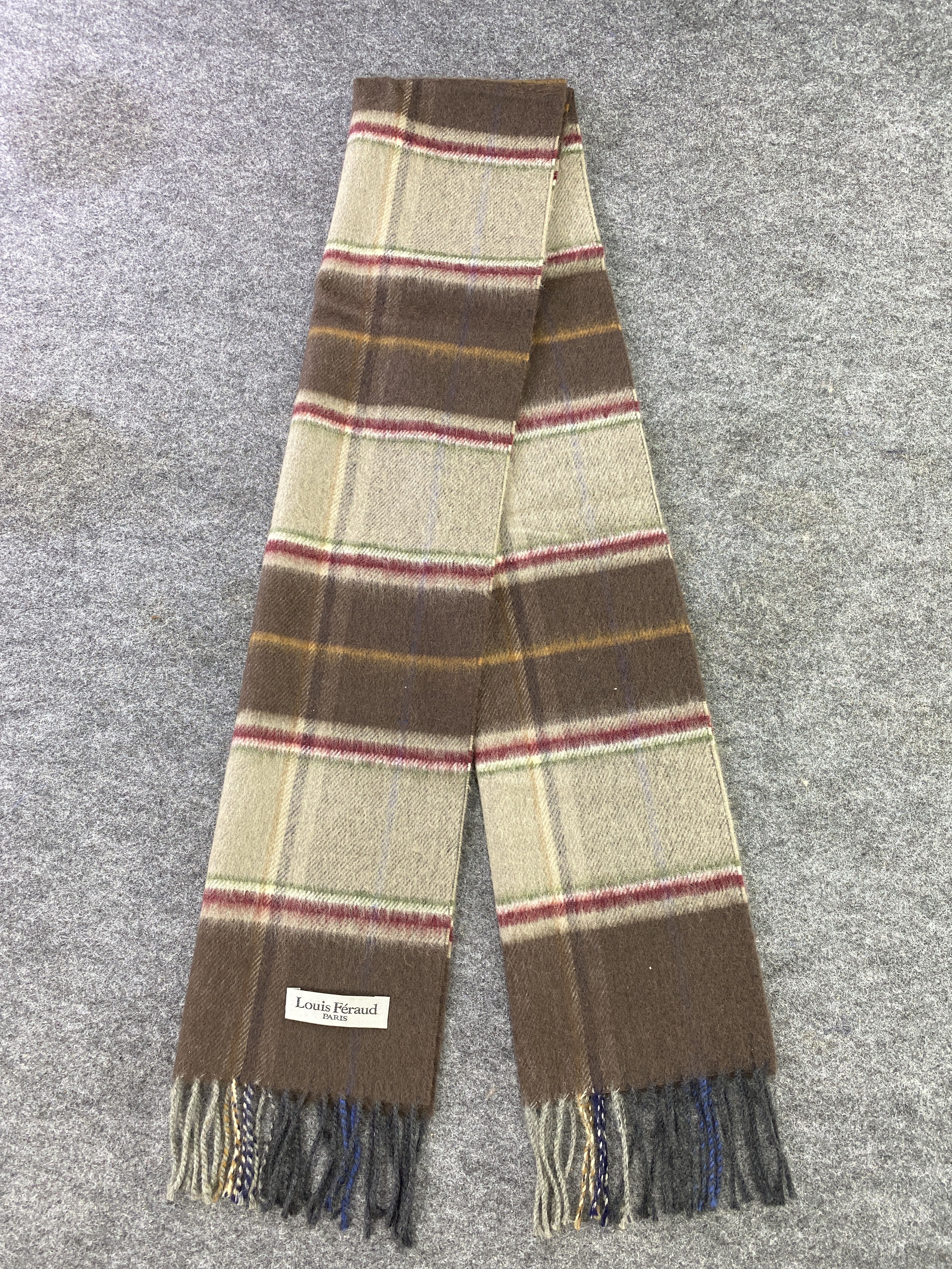 Louis Feraud Louis Feraud Scarf / Muffler / Neckwear -T571 Size ONE SIZE - 4 Thumbnail