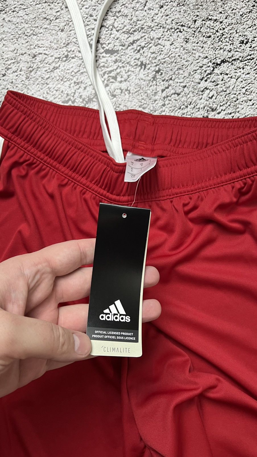 Adidas NEW WITH TAGS 2018-2019 FC Aberdeen Scotland adidas shorts Size US 30 / EU 46 - 4 Thumbnail