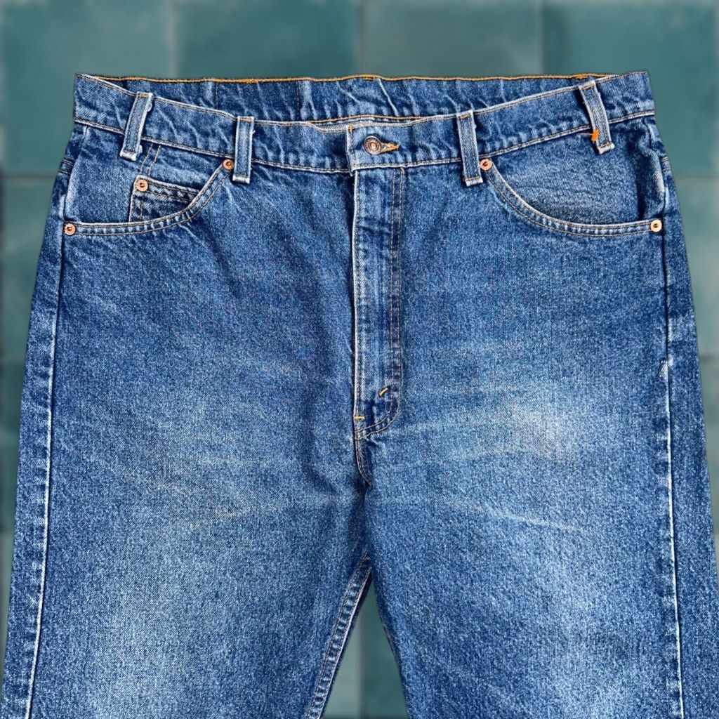 Levi's VINTAGE Levi's 505 Jeans Mens 40x32 Blue Medium Wash 90s Orange Tab Denim Straight Size US 40 / EU 56 - 1 Thumbnail