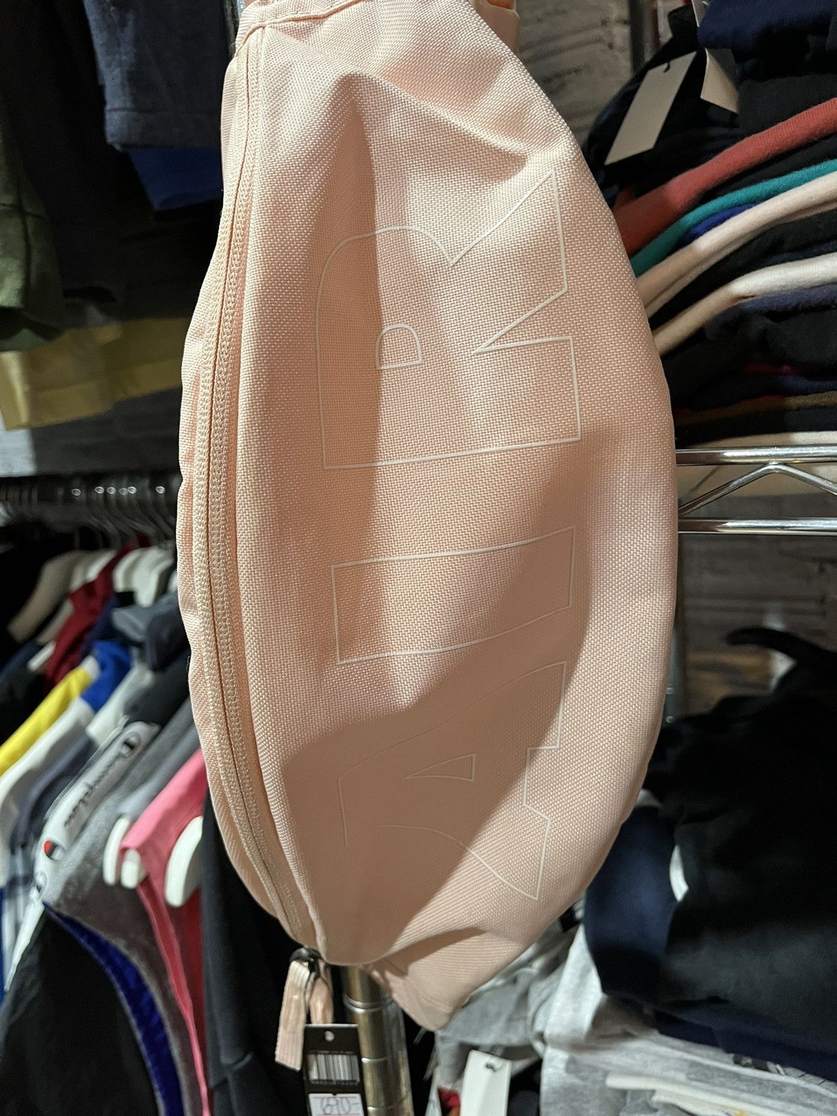 Nike Nike Air Swoosh Pink Rose Waist Bag 00s Size ONE SIZE - 3 Thumbnail