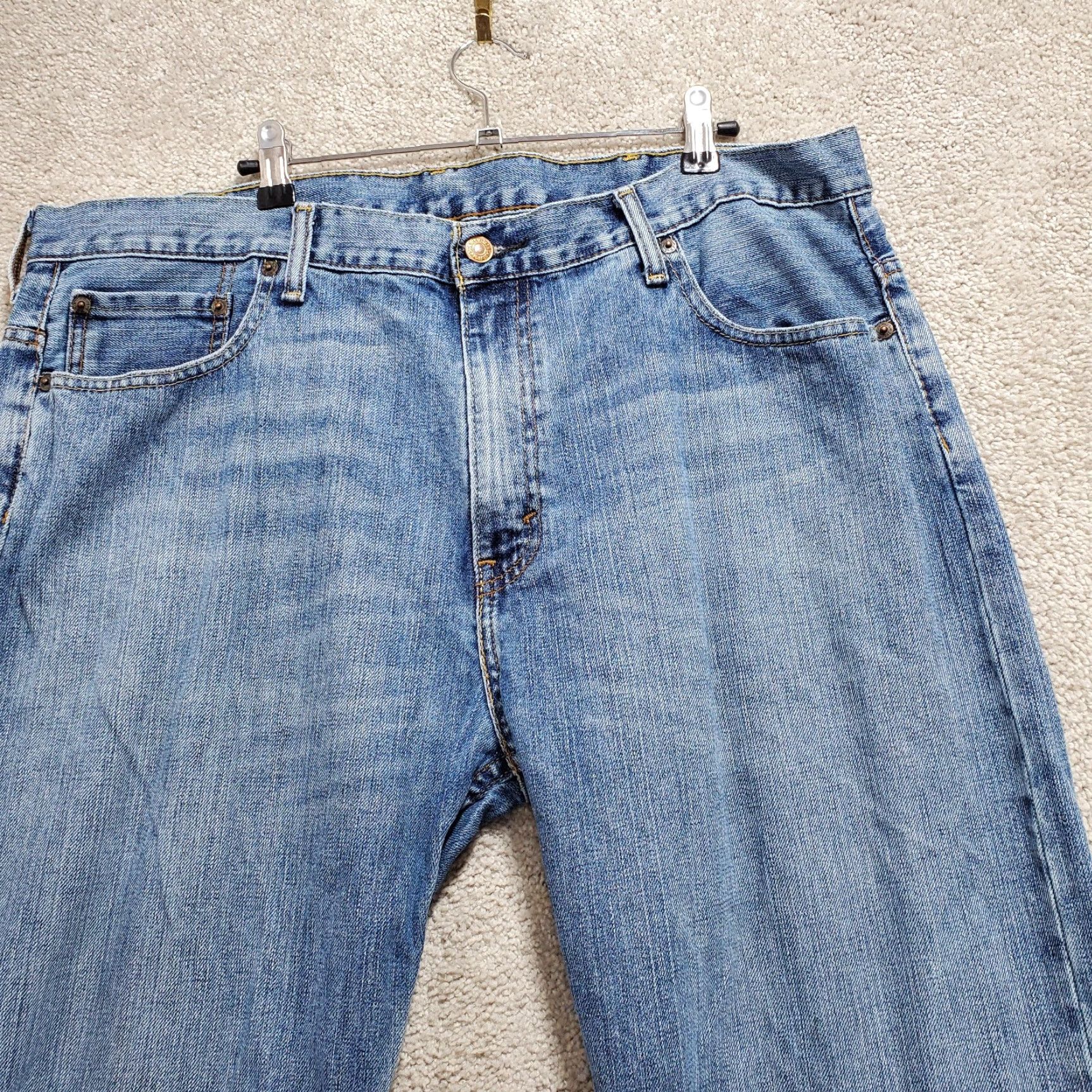 Levi's Levi's Jeans Men 38 X 32 Blue Denim 100% Cotton 5-Pockets Straight Leg Rugged Jeans Mens Regular Blue 5-Pocket Denim Straight Jeans Size US 38 / EU 54 - 3 Thumbnail
