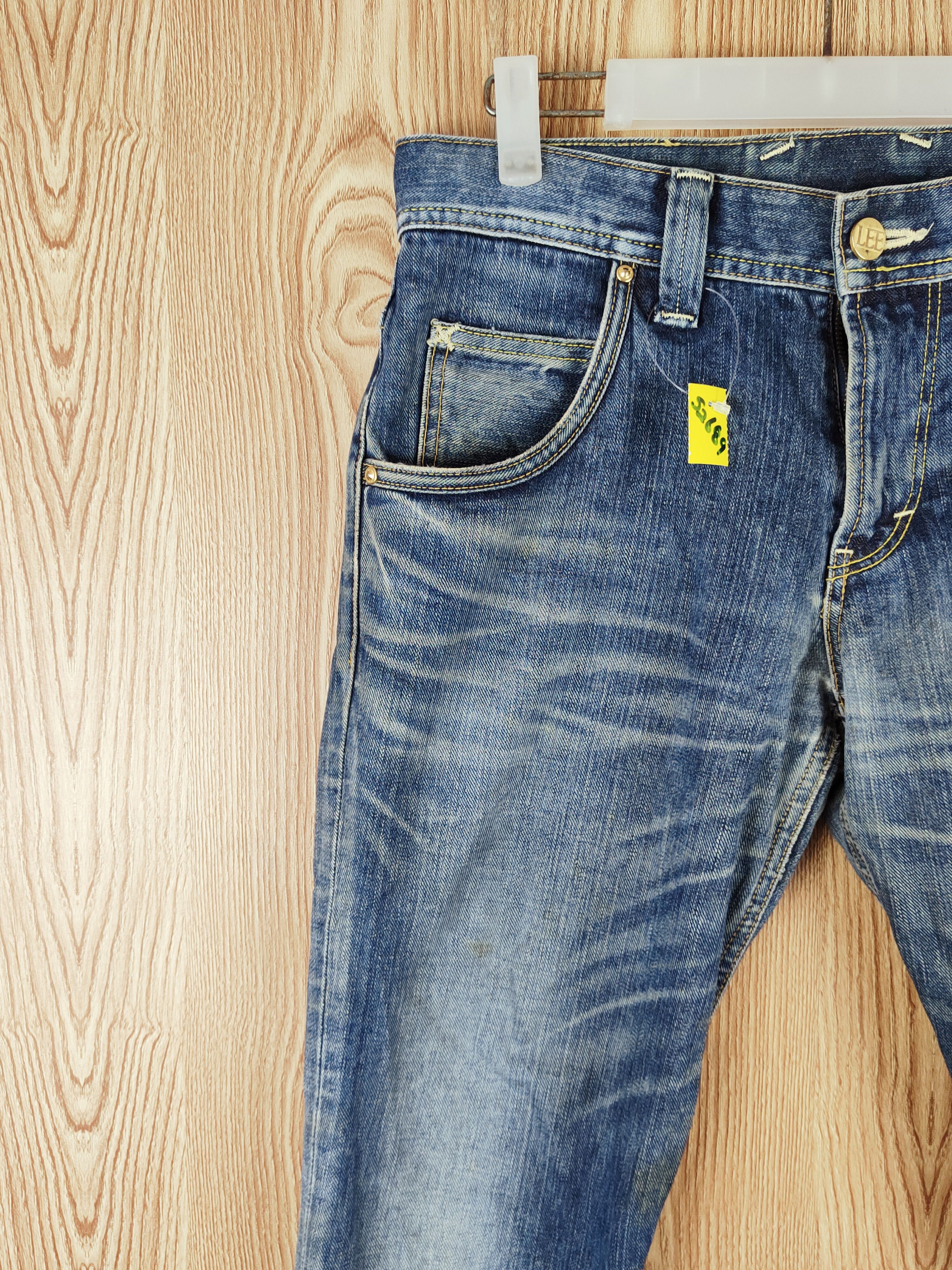 Japanese Brand Lee Blue Distressed Ripped Jeans #S2689 Size US 31 - 3 Thumbnail