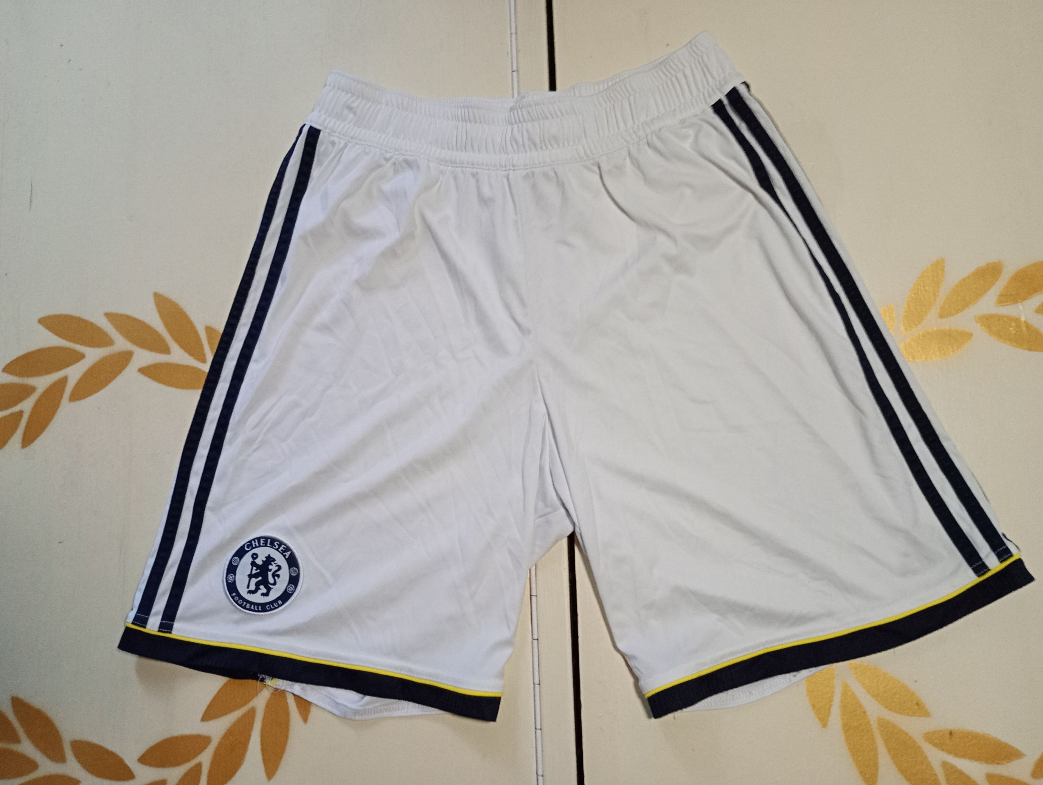 Adidas Adidas Chelsea FC Shorts 2011-2012 Size US 32 / EU 48 - 1 Thumbnail