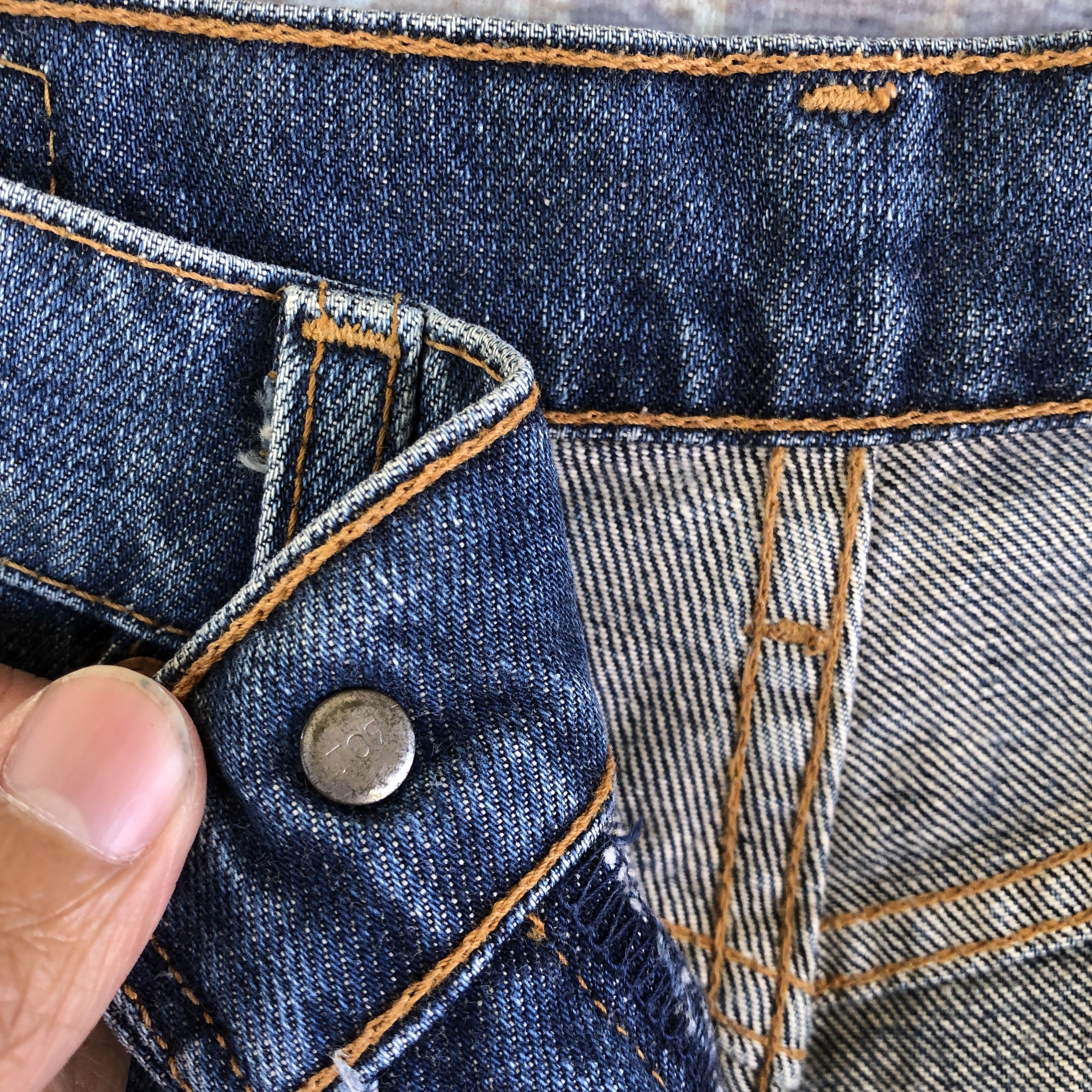 If Six Was Nine Vintage Levis 557 Flare Jeans Levi's Wide Leg Bootcut Denim Size 26" / US 2 / IT 38 - 7 Thumbnail