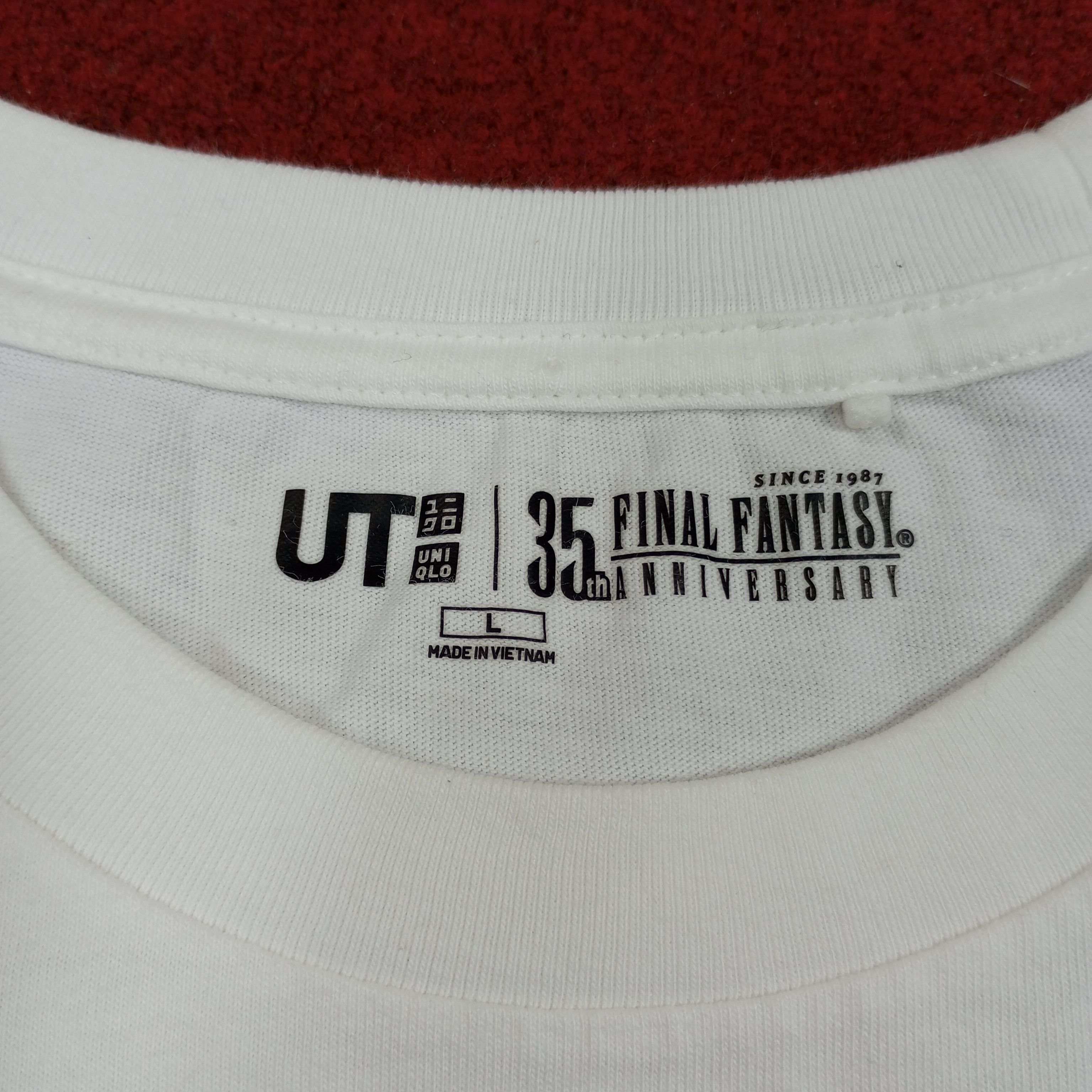 Japanese Brand × The Game × Vintage Final Fantasy 35th Anniversary X Uniqlo Streetwear Tshirt Size US M / EU 48-50 / 2 - 5 Thumbnail