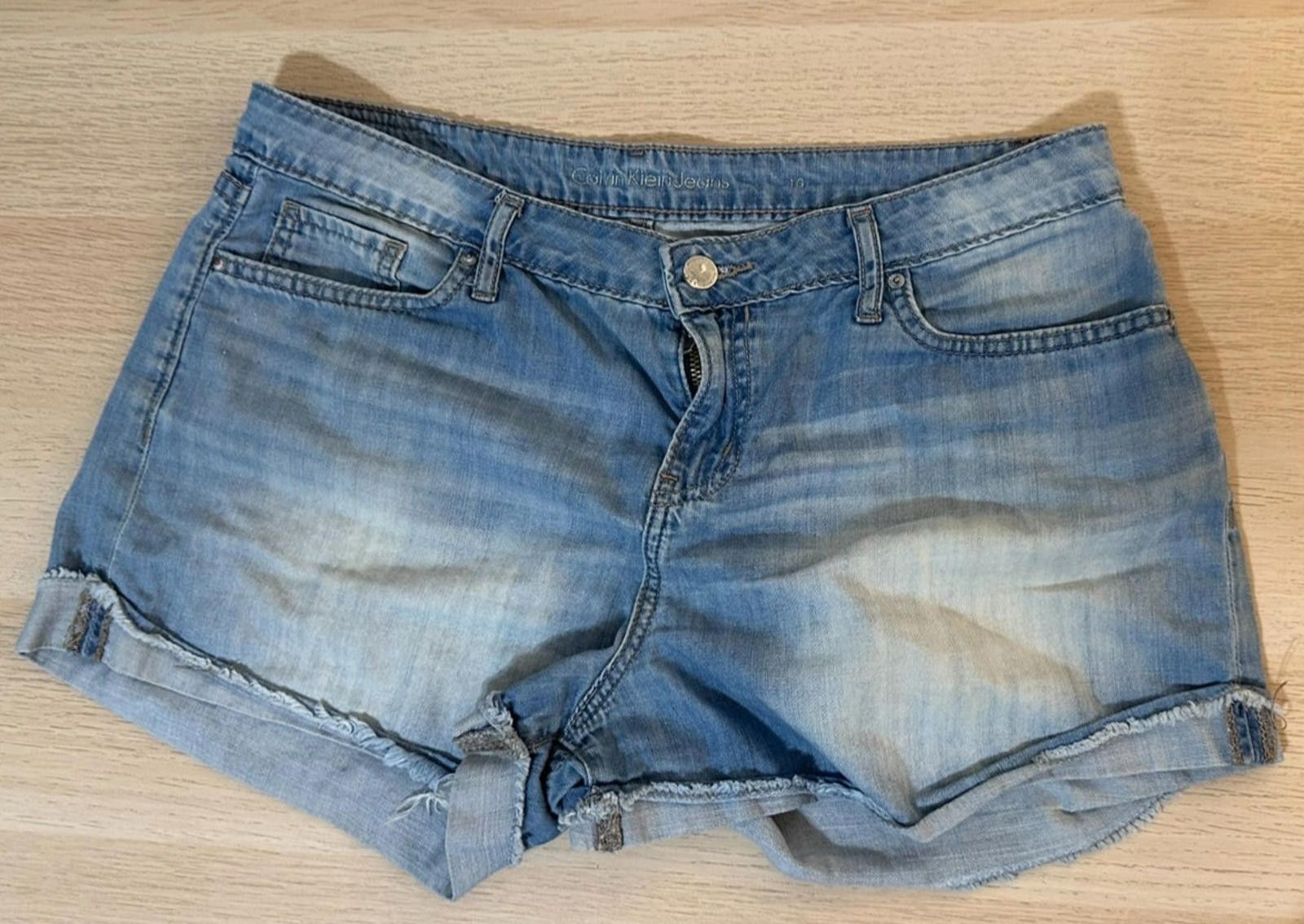 Calvin Klein Vintage Calvin Klein Easy Fit Jeans Cut Off Shorts Size10 Size 32" / US 10 / IT 46 - 2 Thumbnail