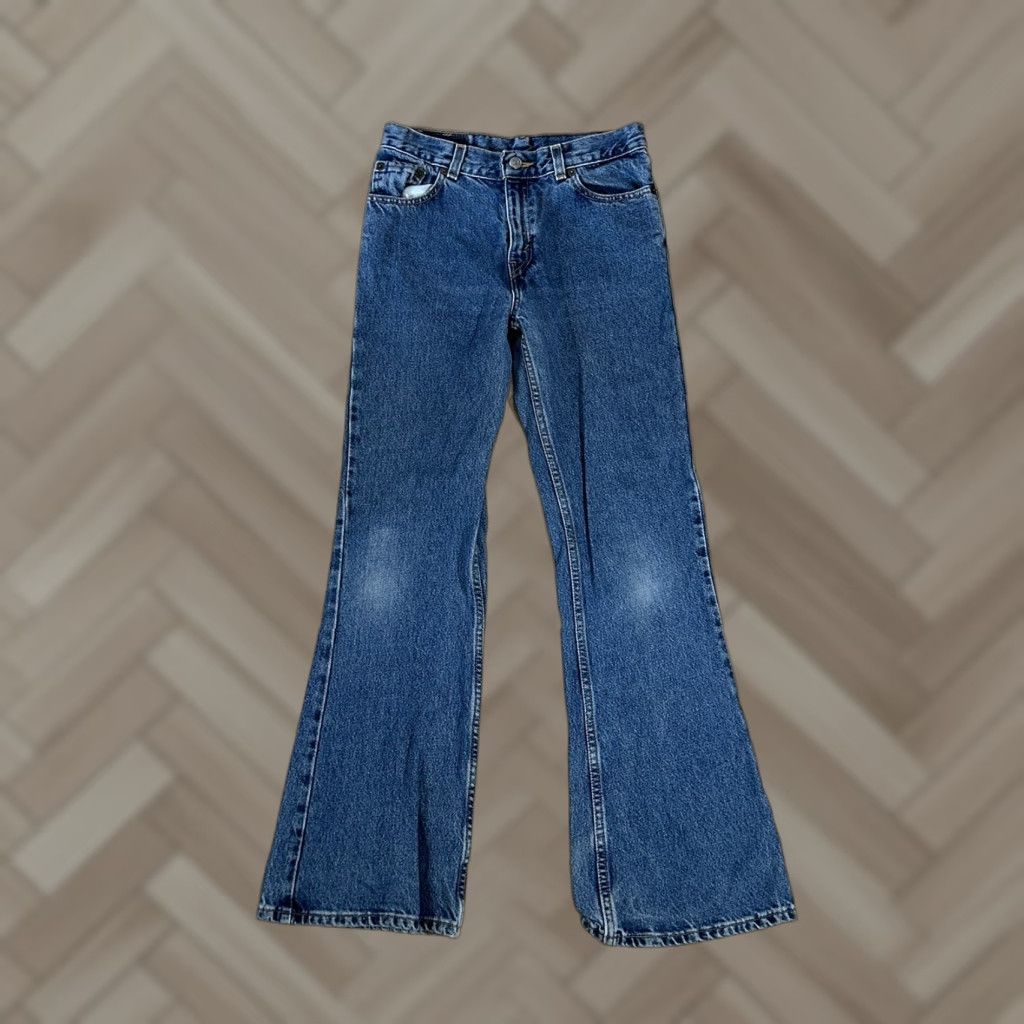 Levi's **Levi's 514 Women's Blue Bootcut Jeans Size 16** User: Levi's 514 Women's Blue Bootcut Jeans Size 16 Size 38" / US 16 / IT 52 - 1 Thumbnail