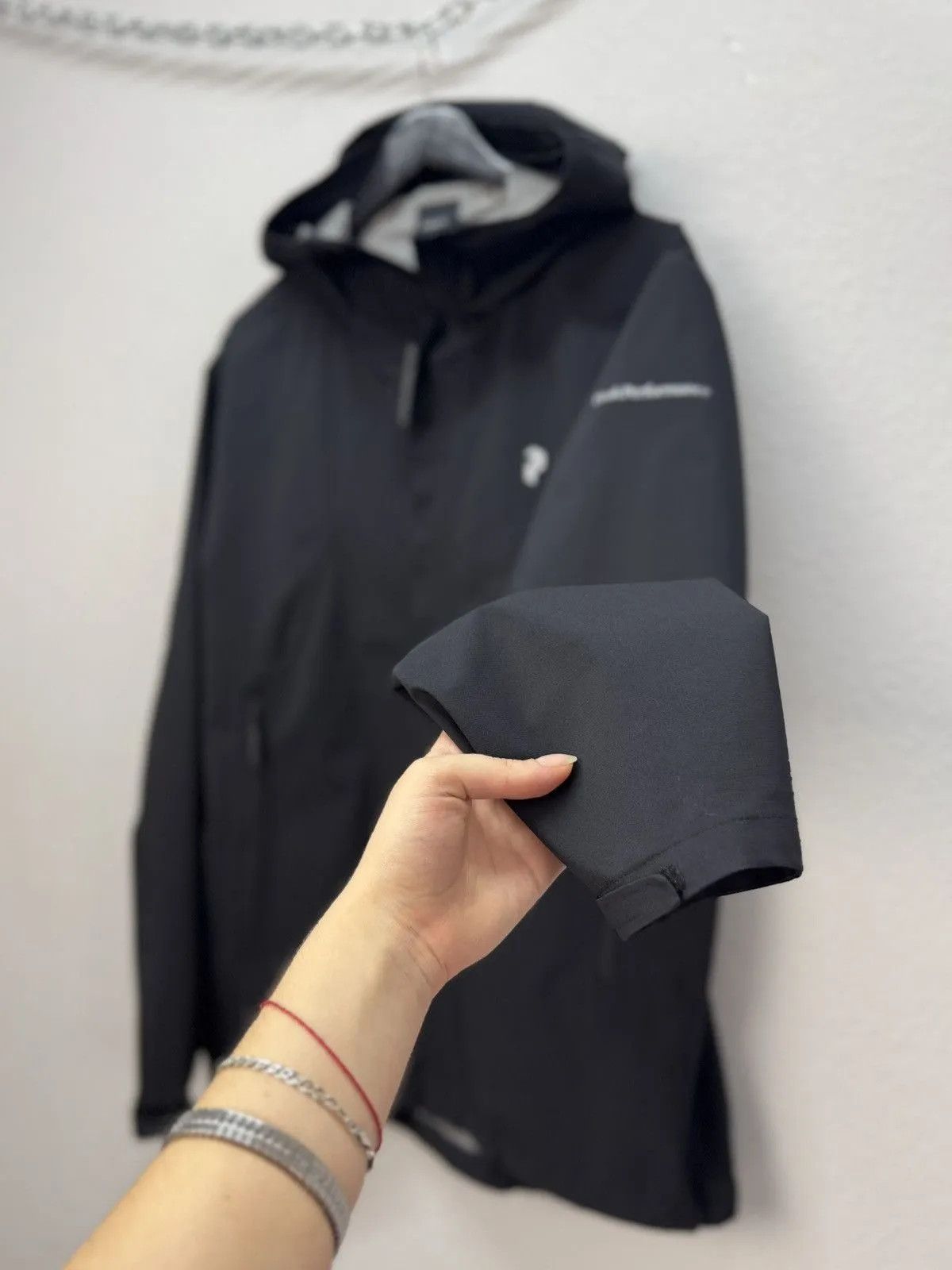 Peak Performance Peak Performance Gore tex Jacket Blqck Arcteryx Outdoor Size US L / EU 52-54 / 3 - 8 Thumbnail