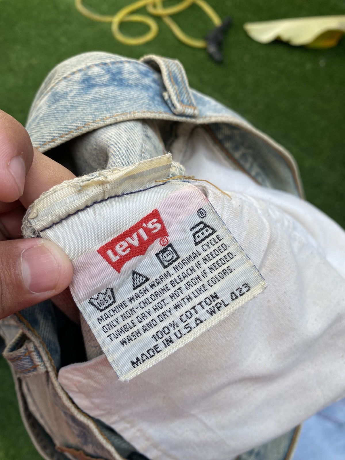 Jean × Levi's × Vintage W32x30 Vintage levi's 501 90s faded made in USA Size US 32 / EU 48 - 7 Thumbnail