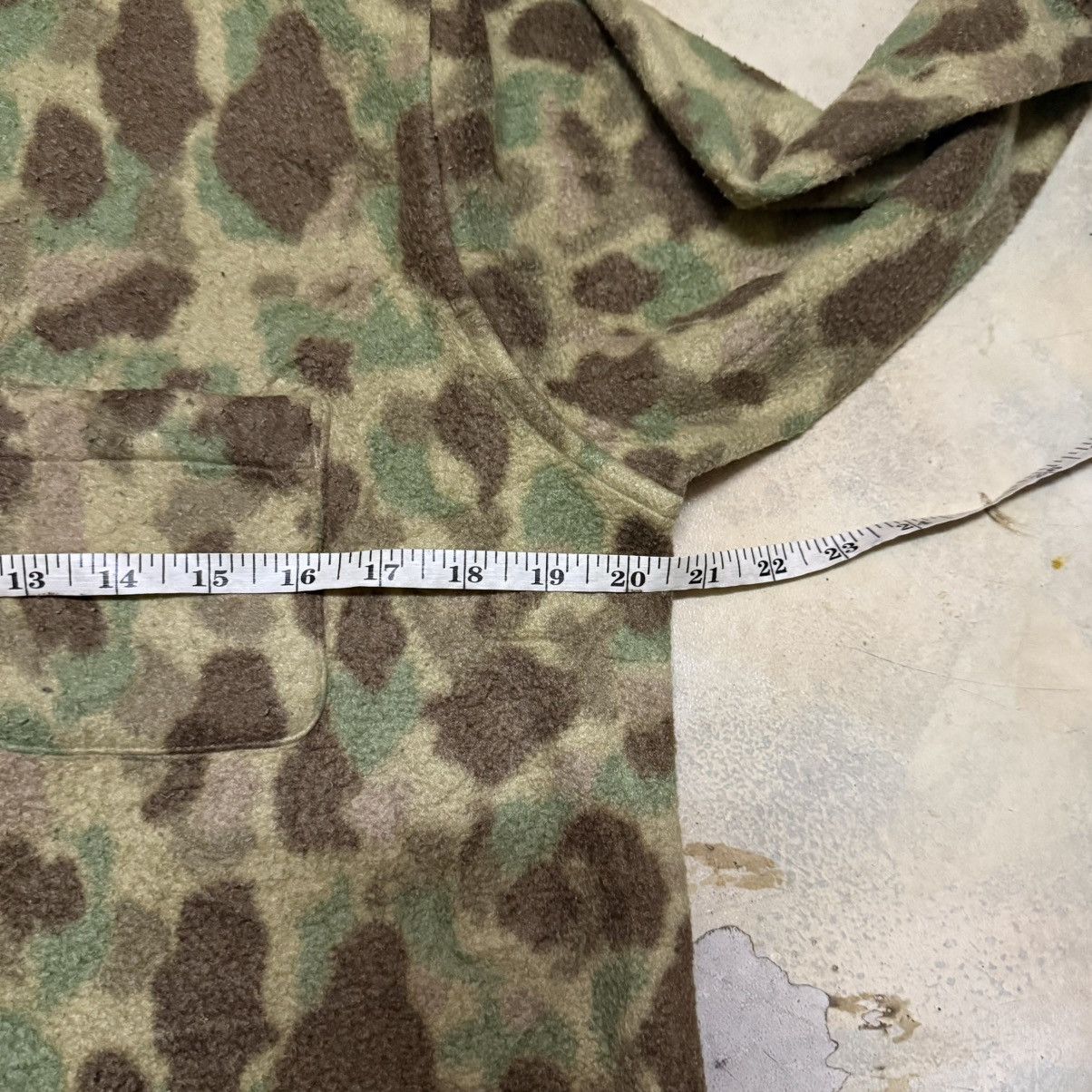 Japanese Brand Japanese Brand Duck Camo Fleece Workwear Style Jacket Size US L / EU 52-54 / 3 - 7 Thumbnail