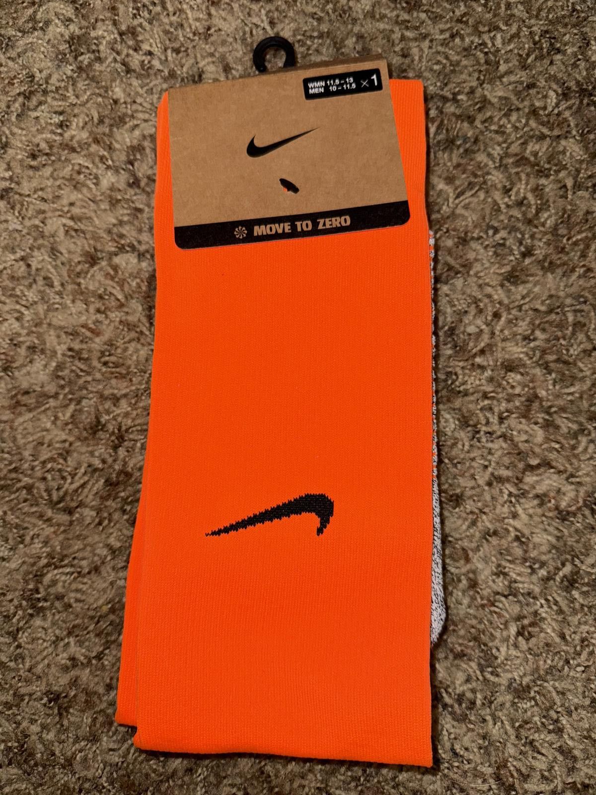 Nike Nike Men’s PSG Paris Saint Germain Home 2025-2026 Socks Sample Size ONE SIZE - 1 Thumbnail