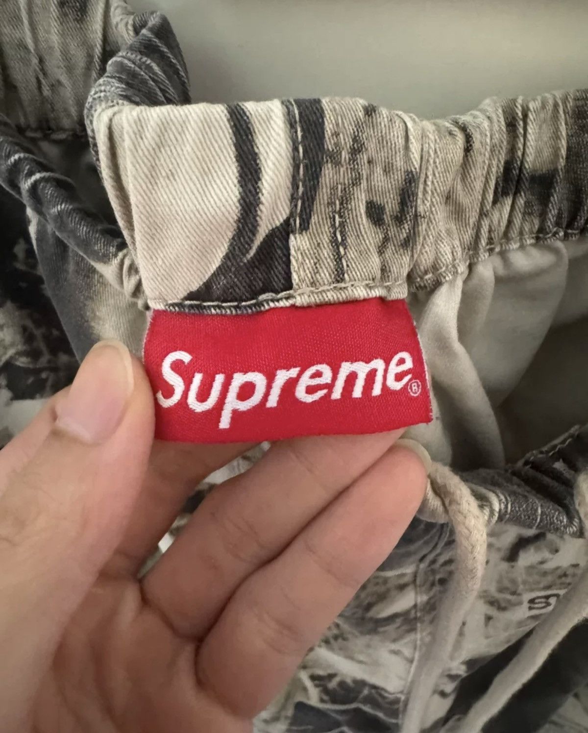 Supreme Supreme is love skate pant stone Size US 36 / EU 52 - 4 Thumbnail