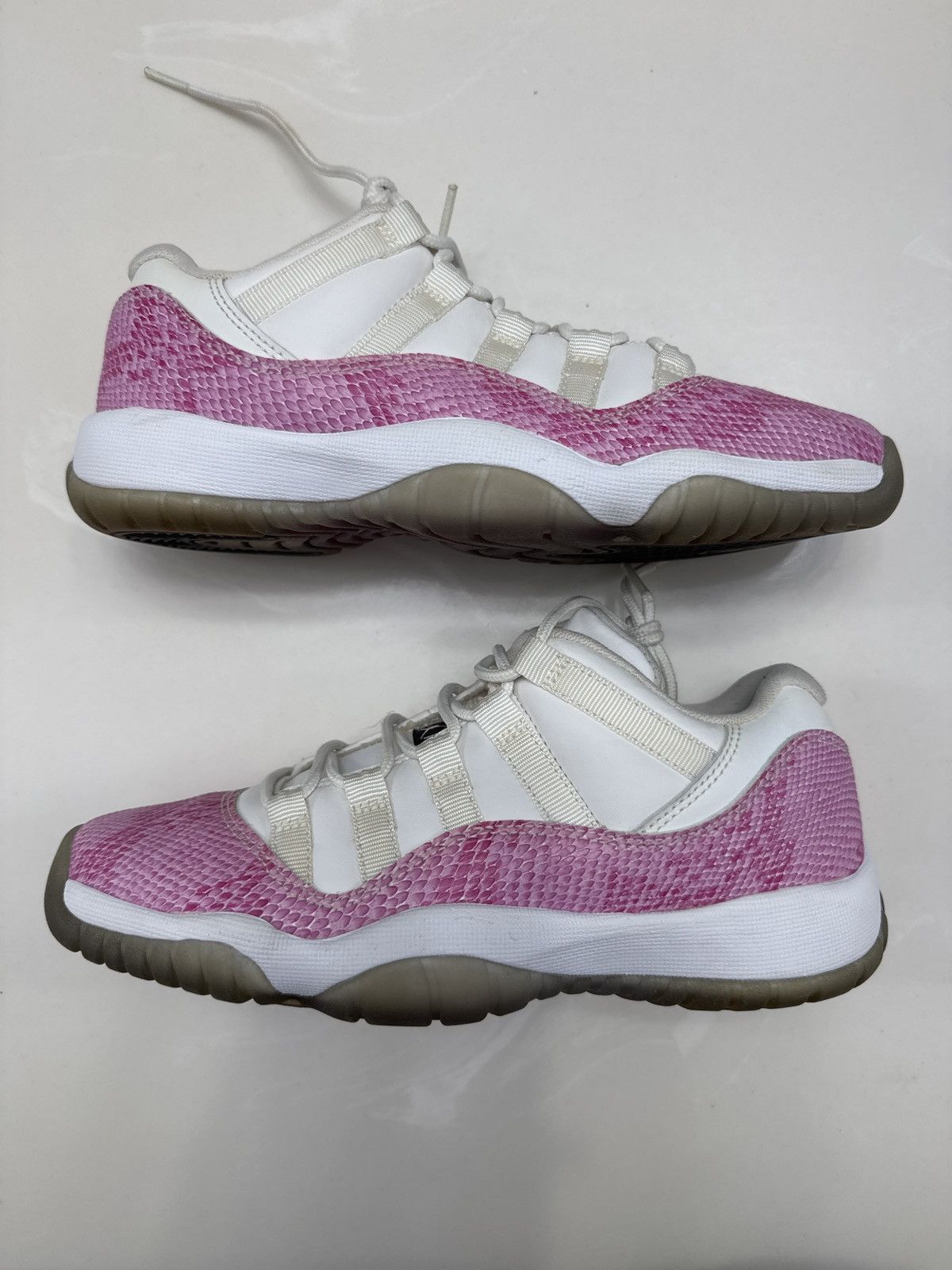Nike Air Jordan 11s Pink Snakeskin Size US 4.5 / IT 34.5 - 7 Thumbnail