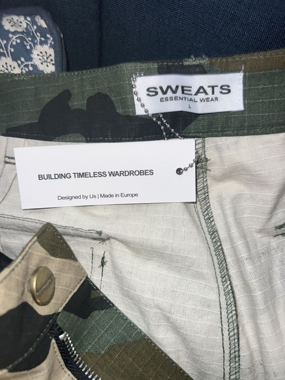 Vintage Camo Cargo Pants by Sweats Collective Size US 32 / EU 48 - 3 Thumbnail