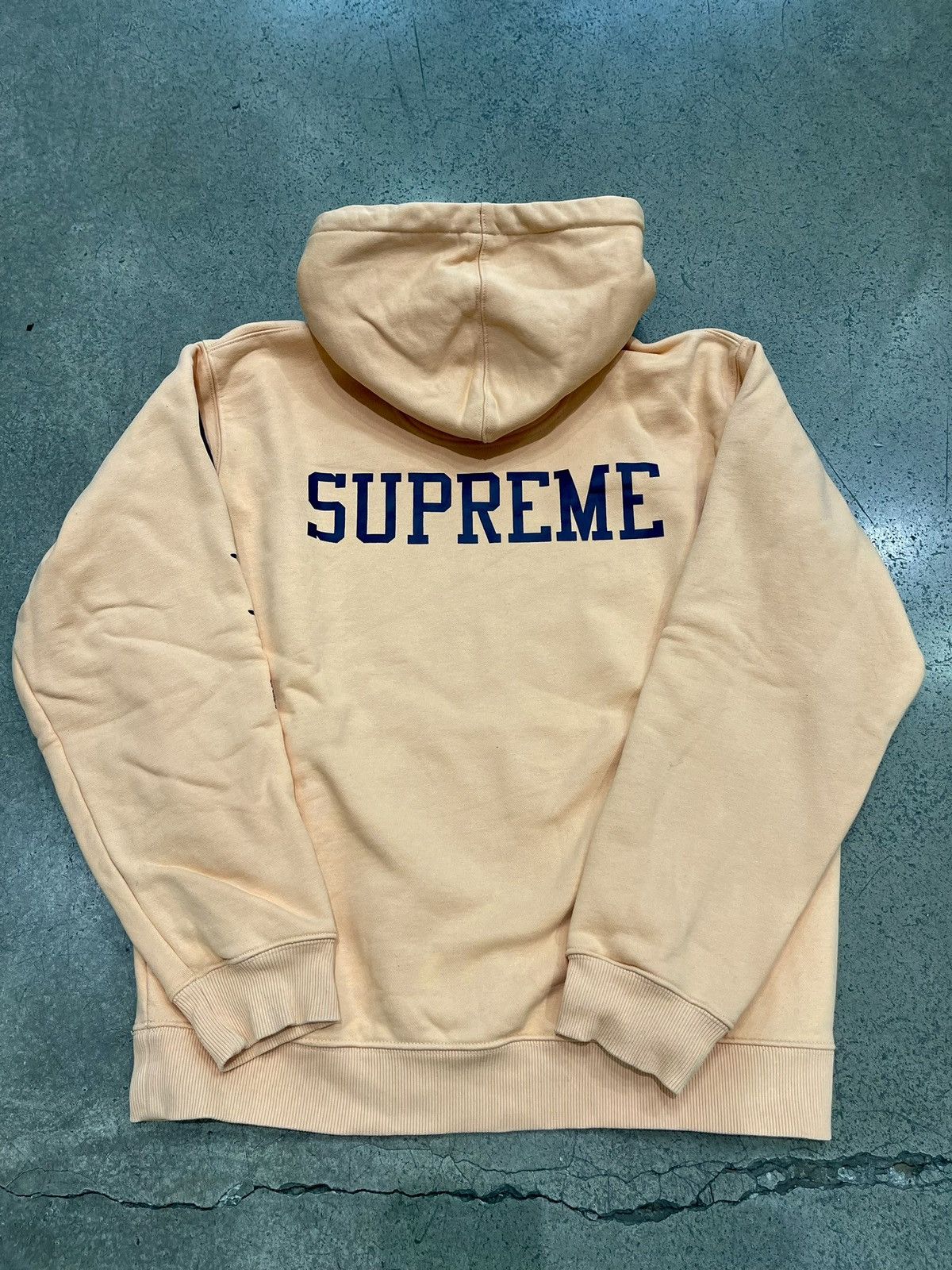Champion × Supreme Supreme x Champion Hoodie Size US M / EU 48-50 / 2 - 2 Thumbnail