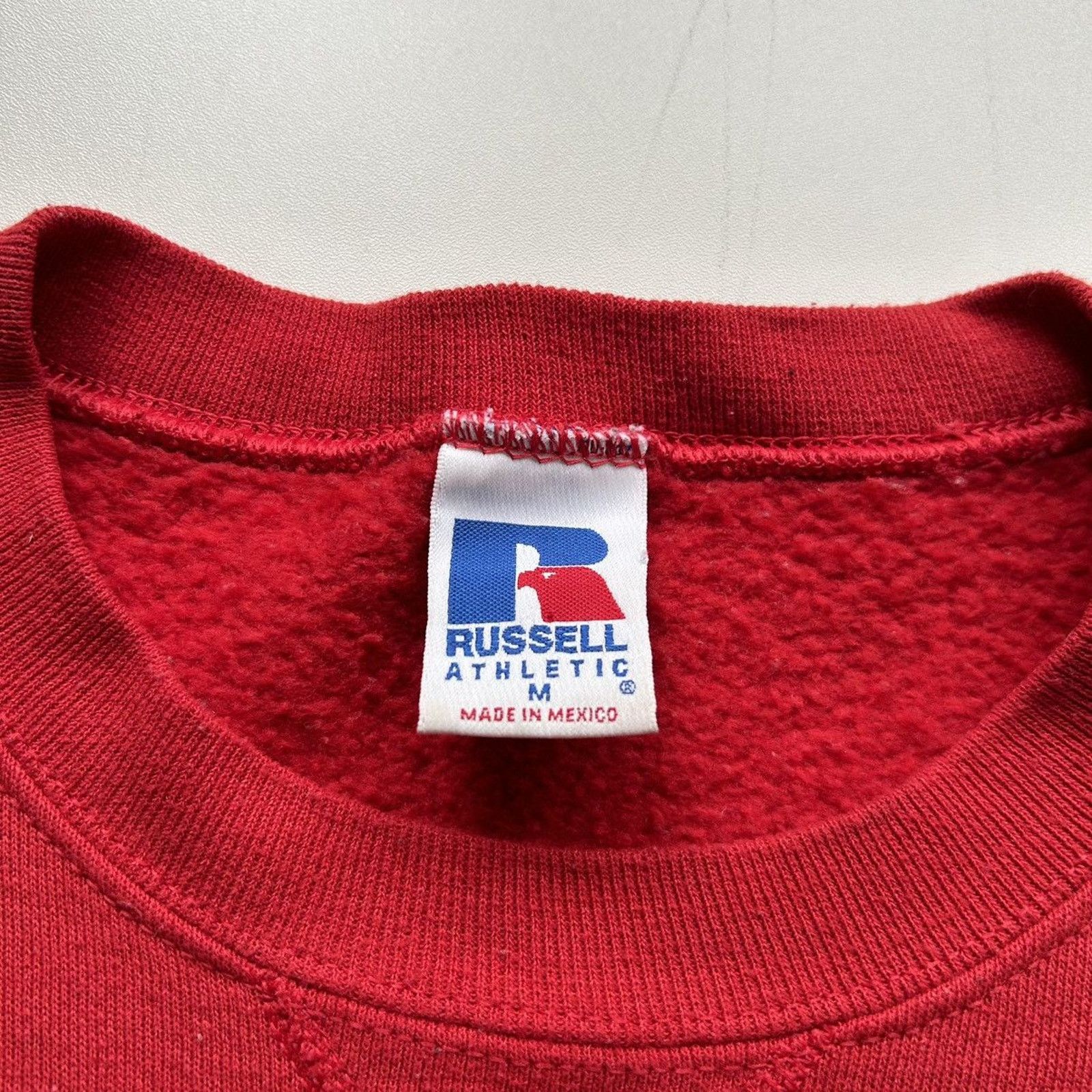 Russell Athletic Vintage 90s Russell Athletic Red Blank Basic Crewneck Medium Size US M / EU 48-50 / 2 - 3 Thumbnail