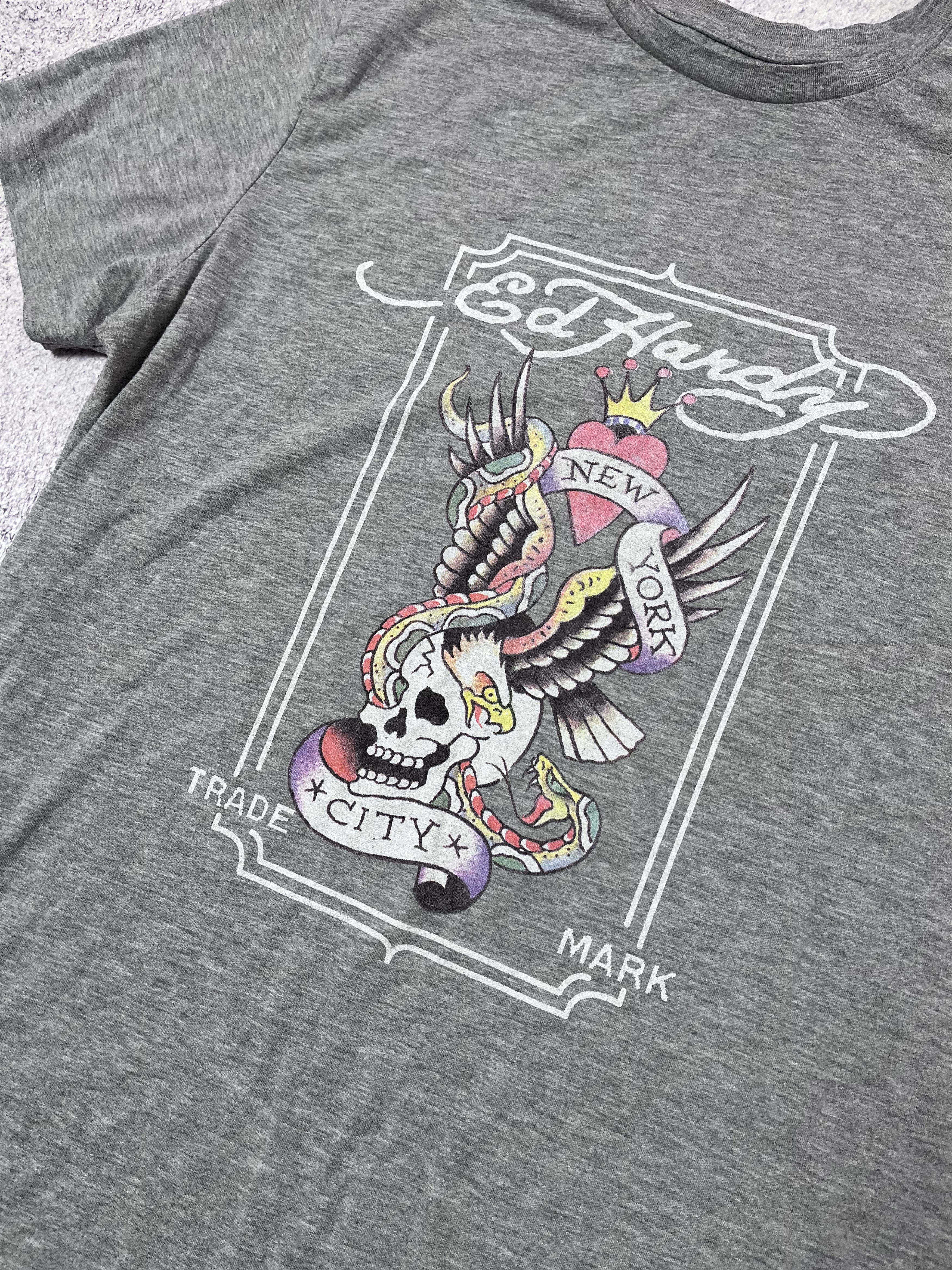 Ed Hardy × Japanese Brand Men’s T-shirt Ed Hardy size L logo Y2K Size US L / EU 52-54 / 3 - 9 Thumbnail