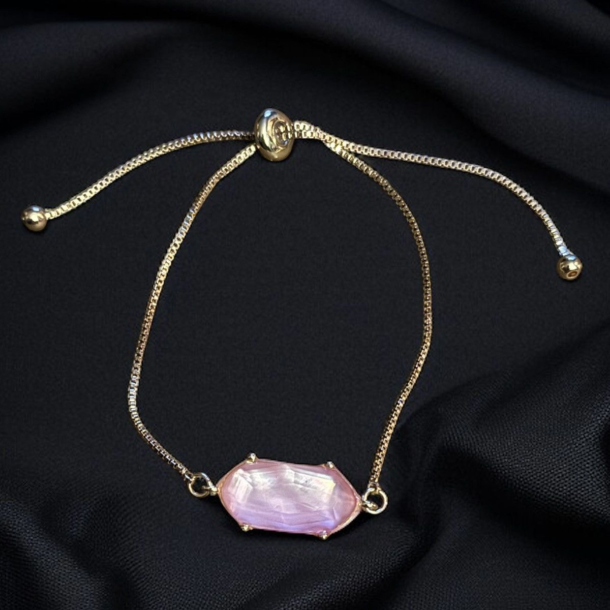 Other Gold tone iridescent pink stone bolo bracelet Size ONE SIZE - 1 Thumbnail