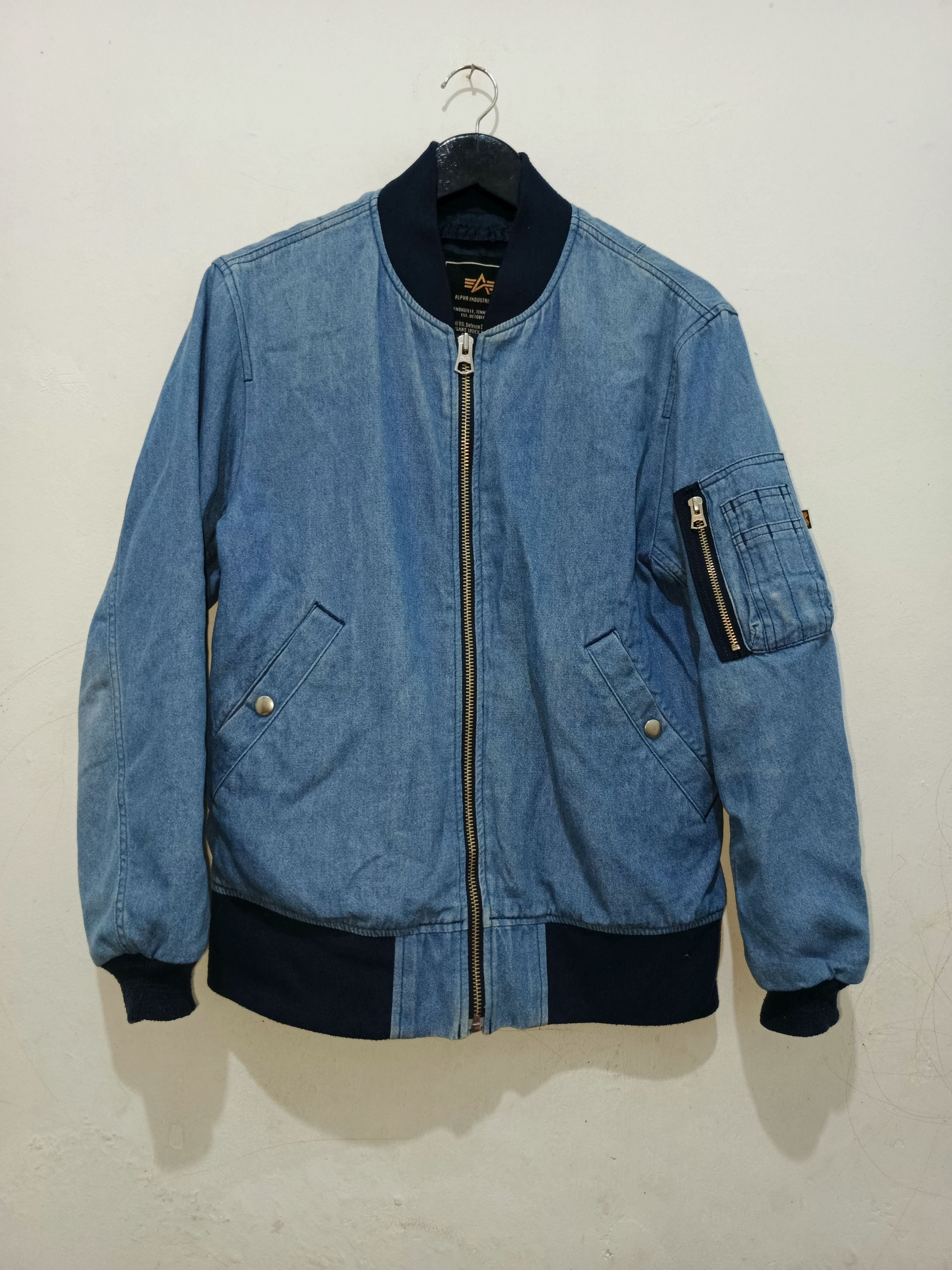 90s vtg alpha USA製　ma-1 flight jacket 90s USA製 ALPHAアルファ MA-1 フライトジャケット 黒 XL