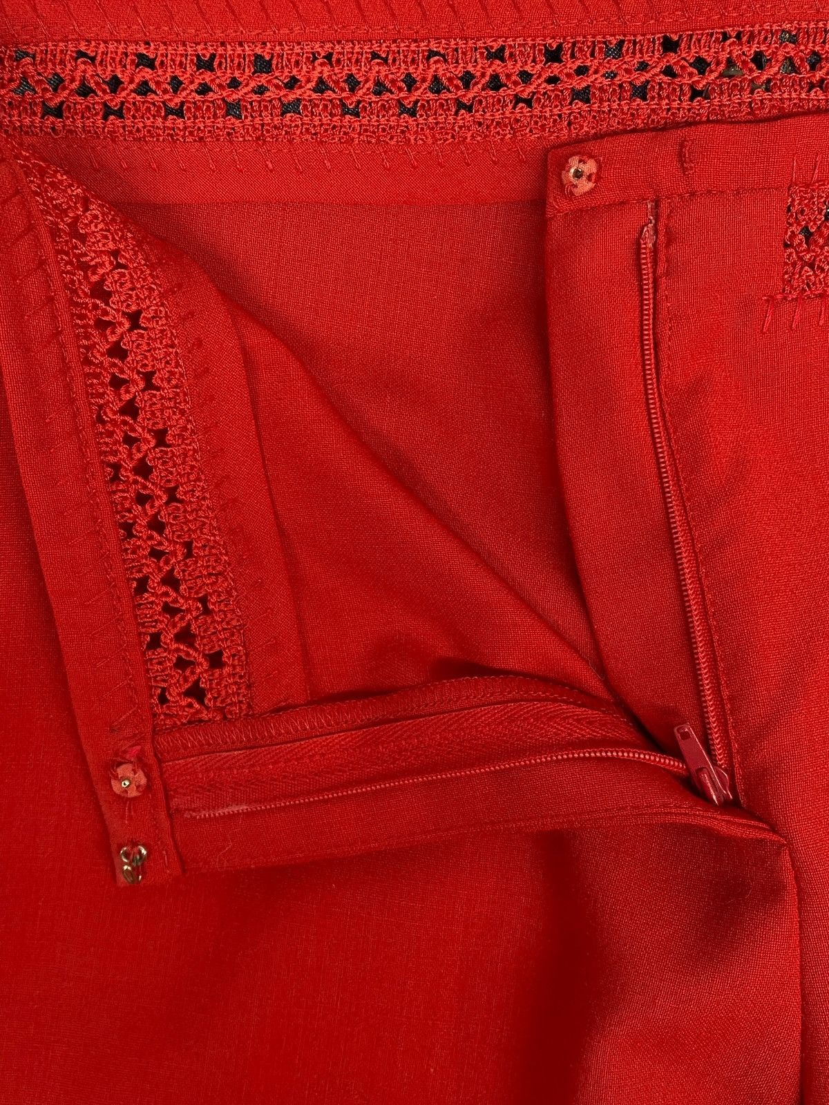 Versace Gianni Versace Vintage 90s Hot Red Classic Pants Size 27" / US 4 / IT 40 - 14 Thumbnail