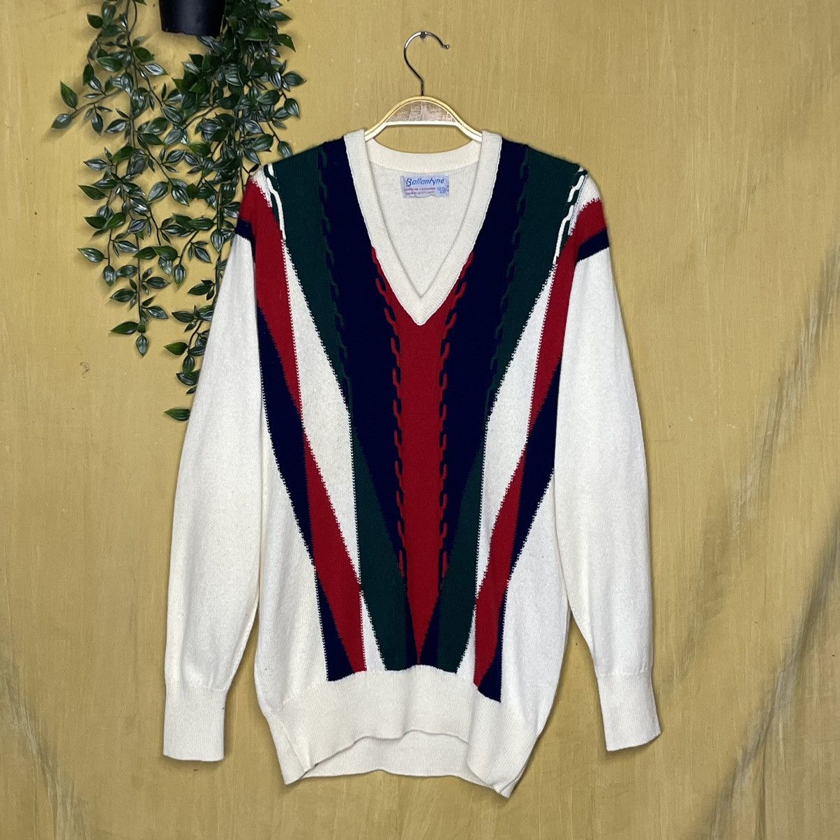Ballantyne Vintage 100% cashmere Ballantyne Scotland Sweater Size US M / EU 48-50 / 2 - 2 Thumbnail