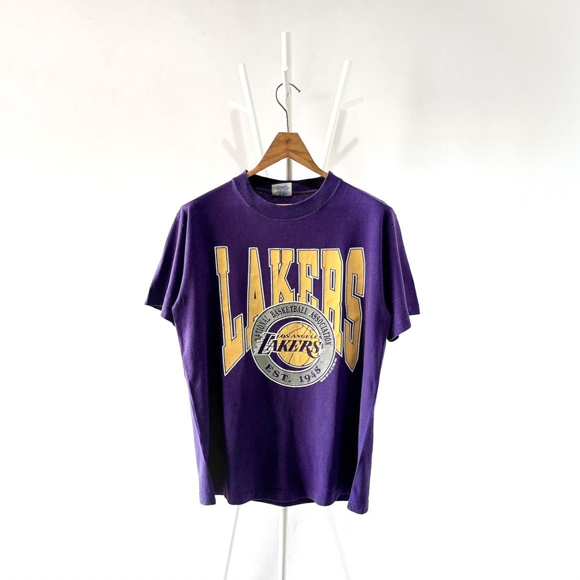 Vintage 90s Los Angeles Lakers NBA t-shirt/ L Size US L / EU 52-54 / 3 - 1 Thumbnail
