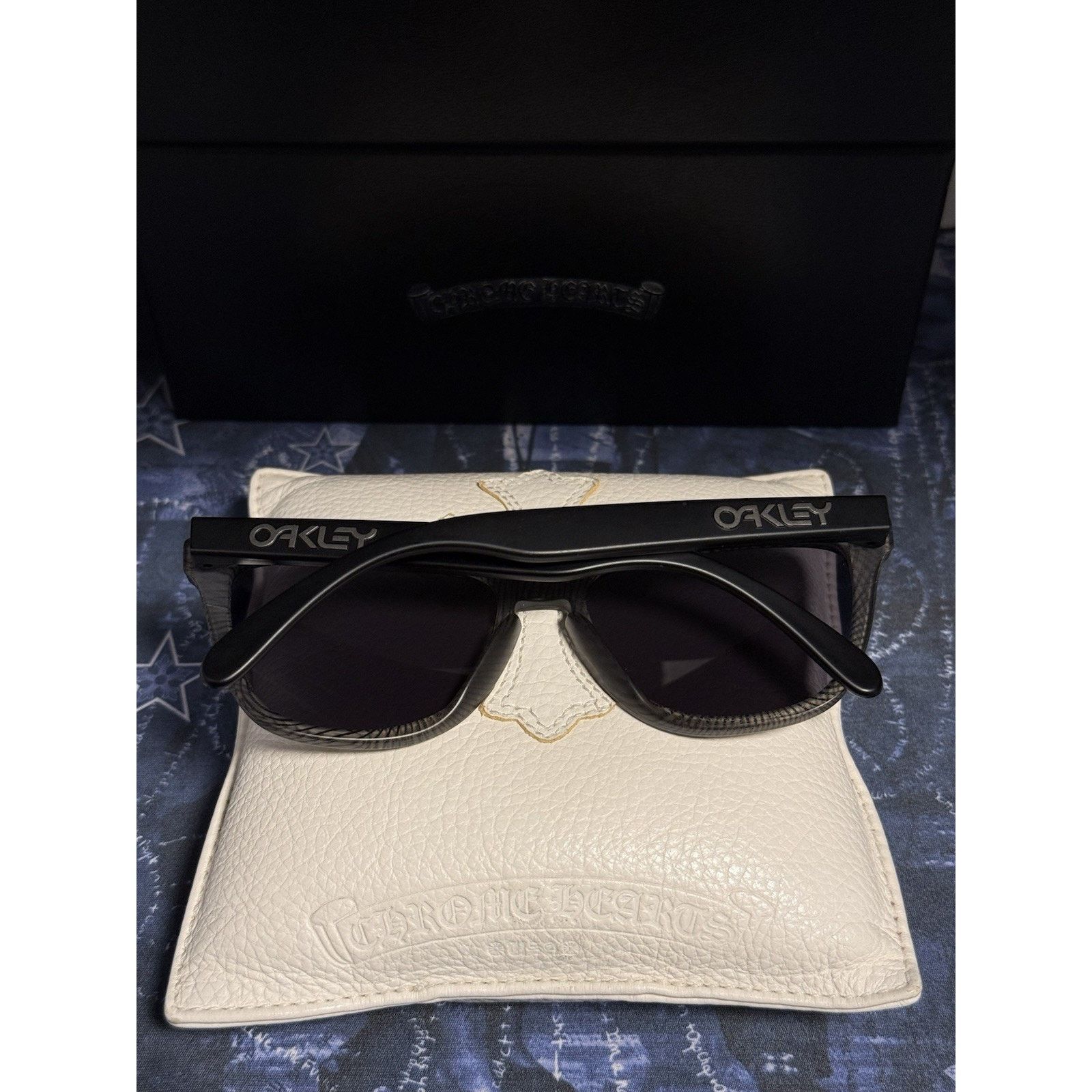 Oakley Oakley Sunglasses Frogskins Crystal Clear Prizm Sapphire Size ONE SIZE - 2 Thumbnail