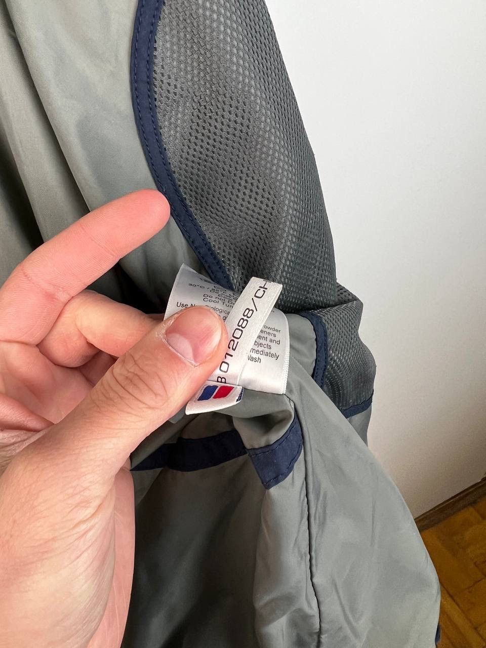 Berghaus × Goretex × Vintage Belstaff silver label jacket size L Size US L / EU 52-54 / 3 - 5 Thumbnail