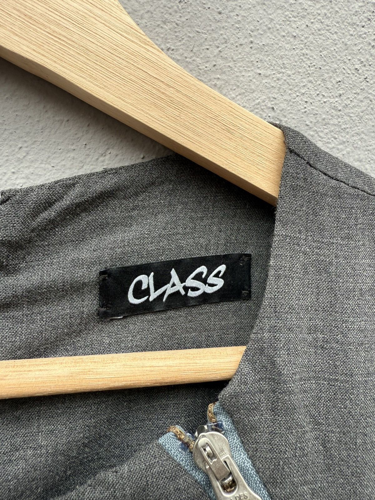 Beauty Beast Japanese Designer “Class” Multizipper / Parts Vest Size US M / EU 48-50 / 2 - 9 Thumbnail