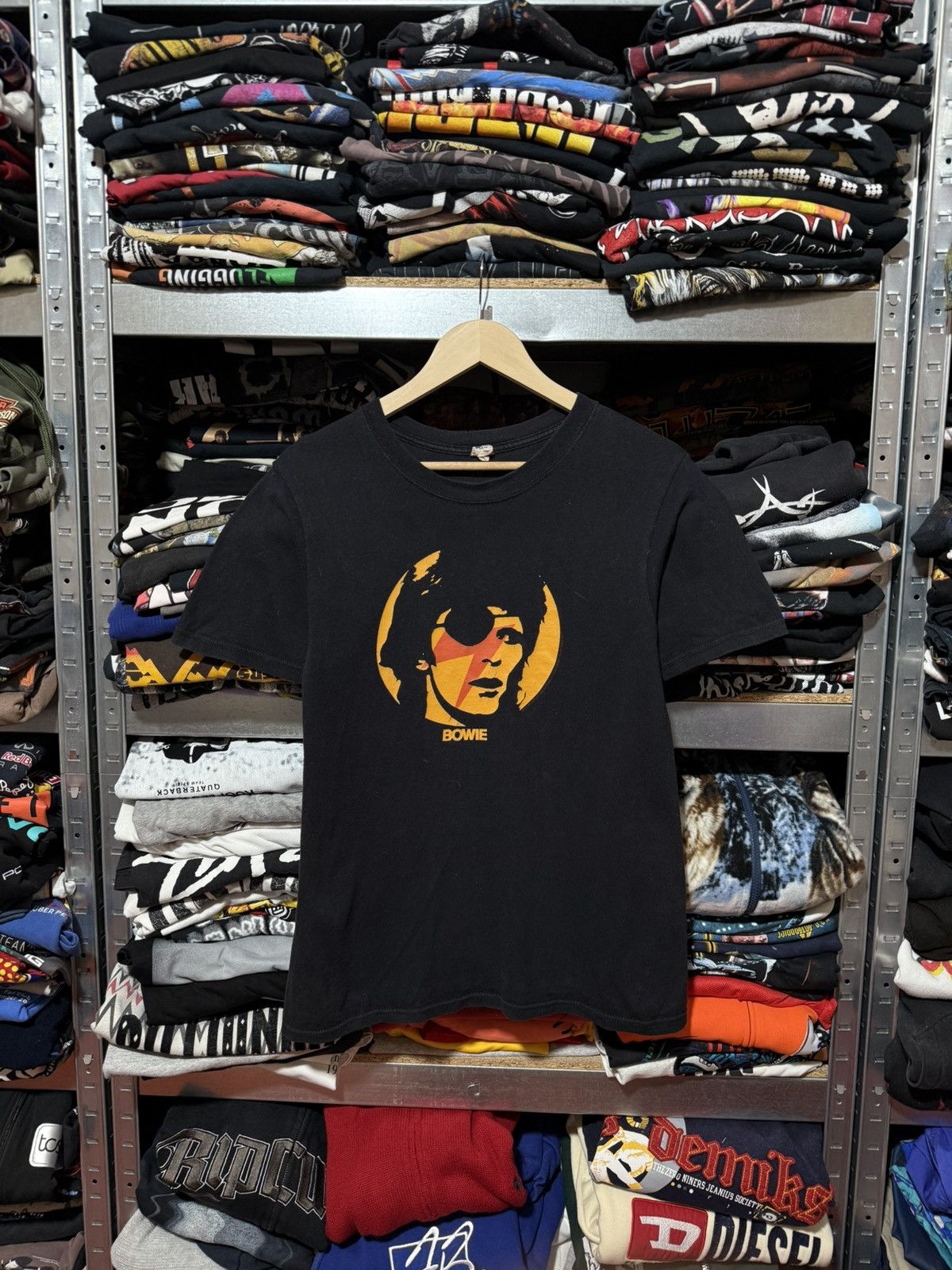 Band Tees Vintage 2005 David Bowie Rock Band Retro T-Shirt Y2K Hype Size US S / EU 44-46 / 1 - 1 Thumbnail