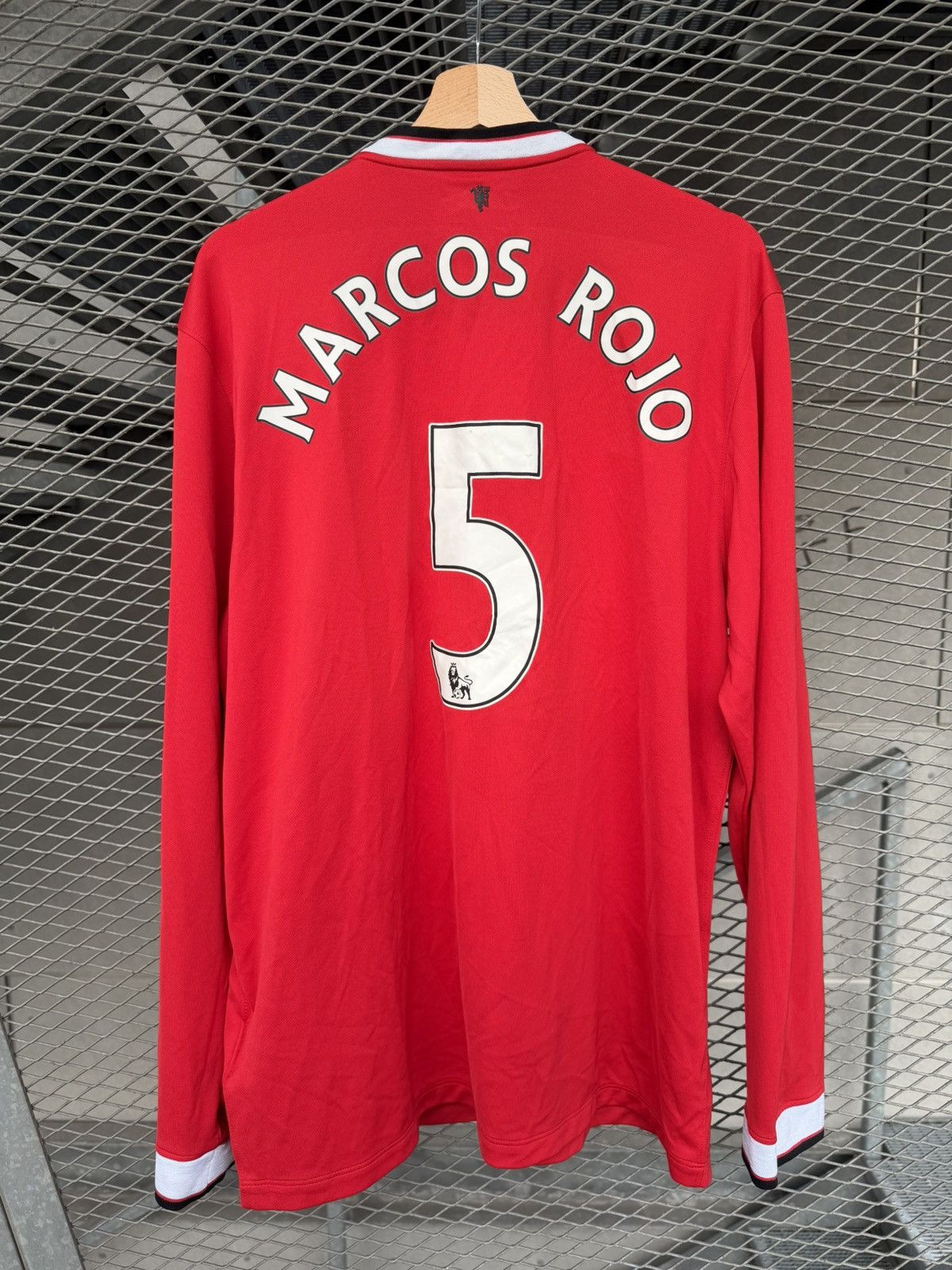 Nike Nike Manchester United Marcos Rojo 2014/2015 Soccer Jersey Size US XL / EU 56 / 4 - 1 Thumbnail