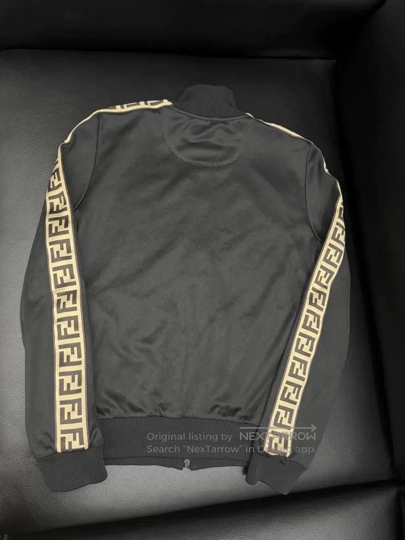 Fendi Fendi Arm Letter Full Print FF Pattern Dynamic Jacket Long Size M / US 6-8 / IT 42-44 - 2 Thumbnail