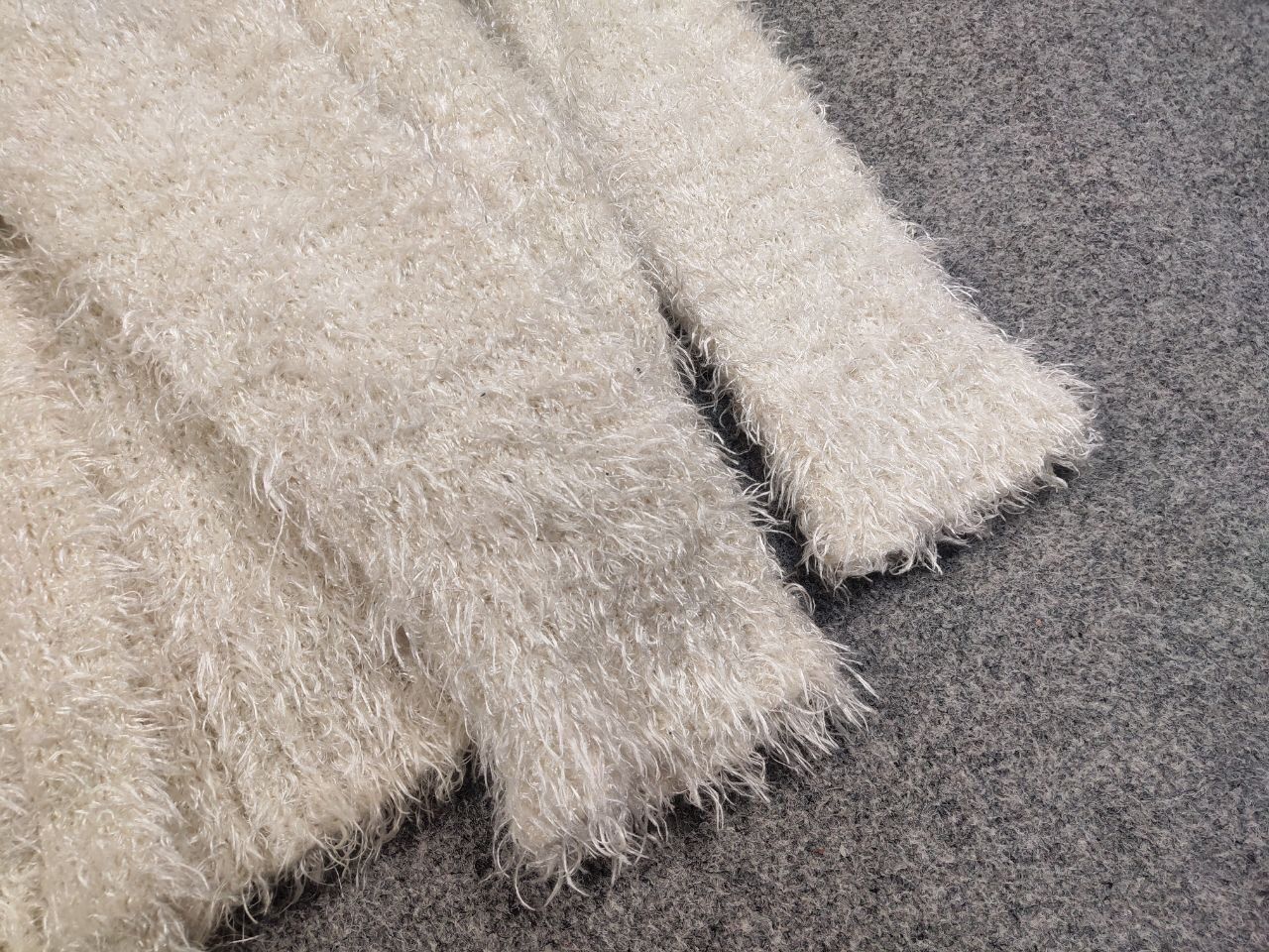 Japanese Brand Vintage Japan Design Mohair fuzzy Cardigan Sweater Y2K Style Size US L / EU 52-54 / 3 - 11 Thumbnail