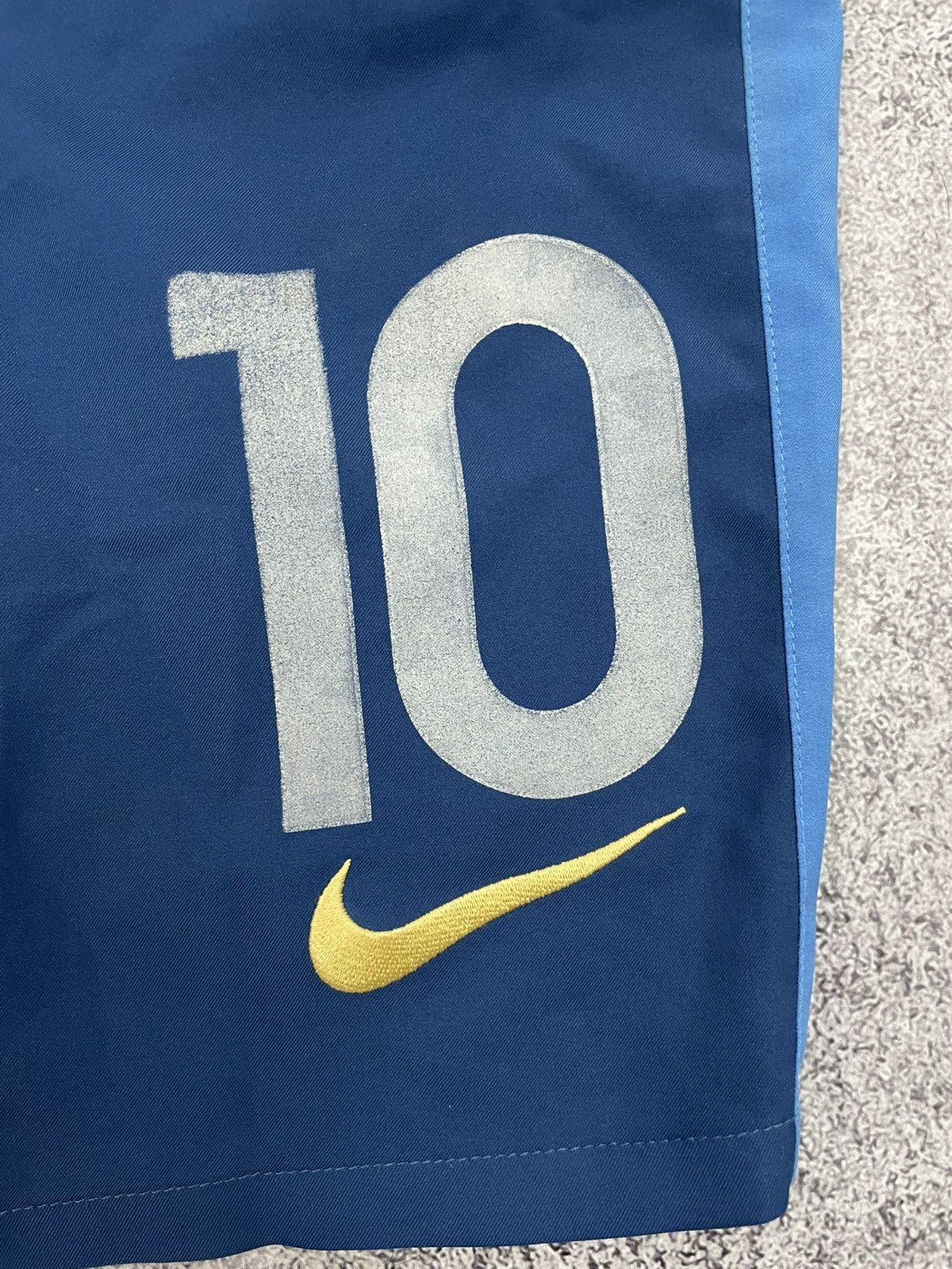 Other France 2012 2013 Home Football Soccer Shorts Nike L Men #10 Size US 34 / EU 50 - 2 Thumbnail