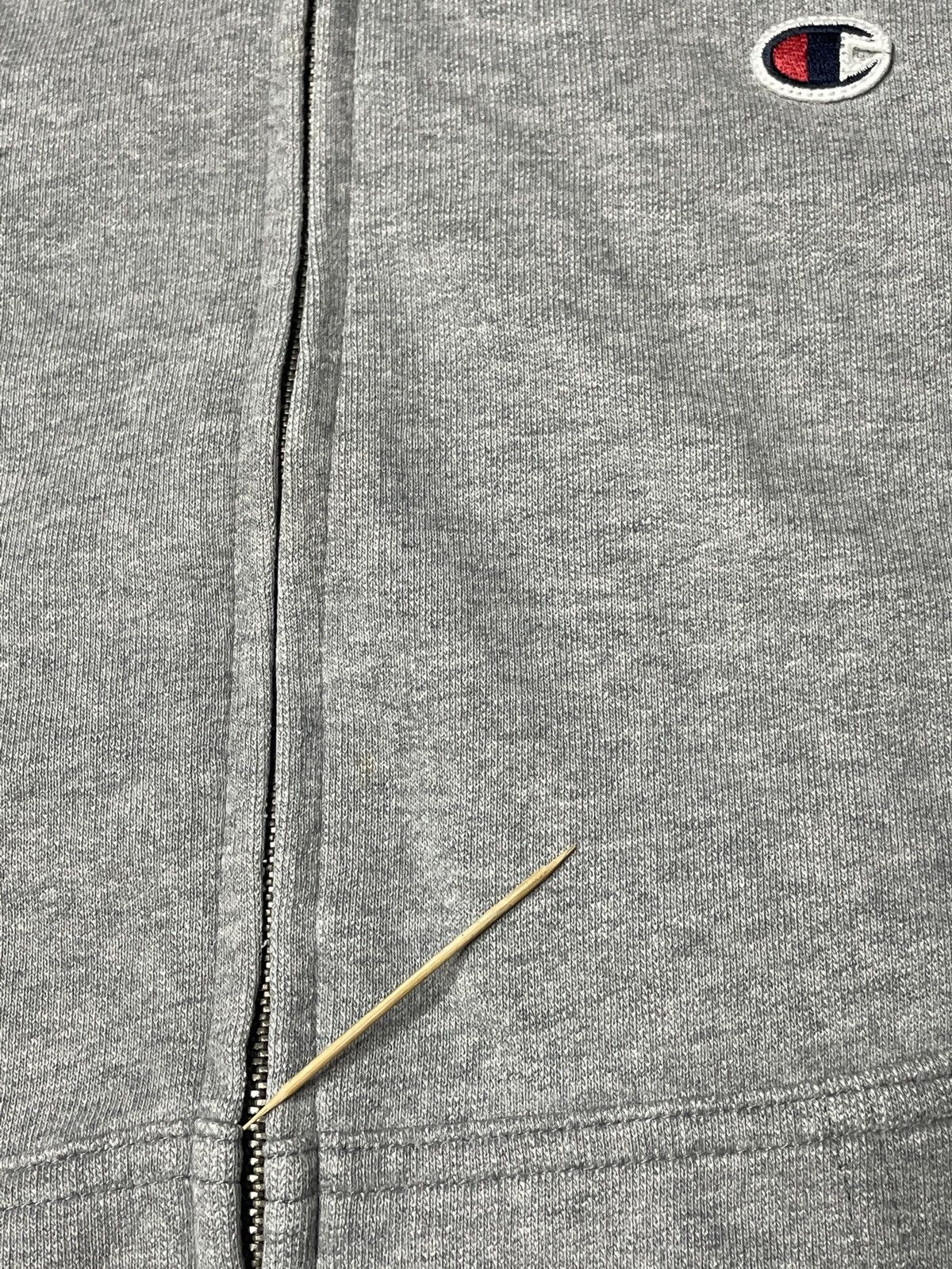 Champion Champion Vintage Y2K Hoodie Zip Rare Boxy Fit Size US S / EU 44-46 / 1 - 6 Thumbnail