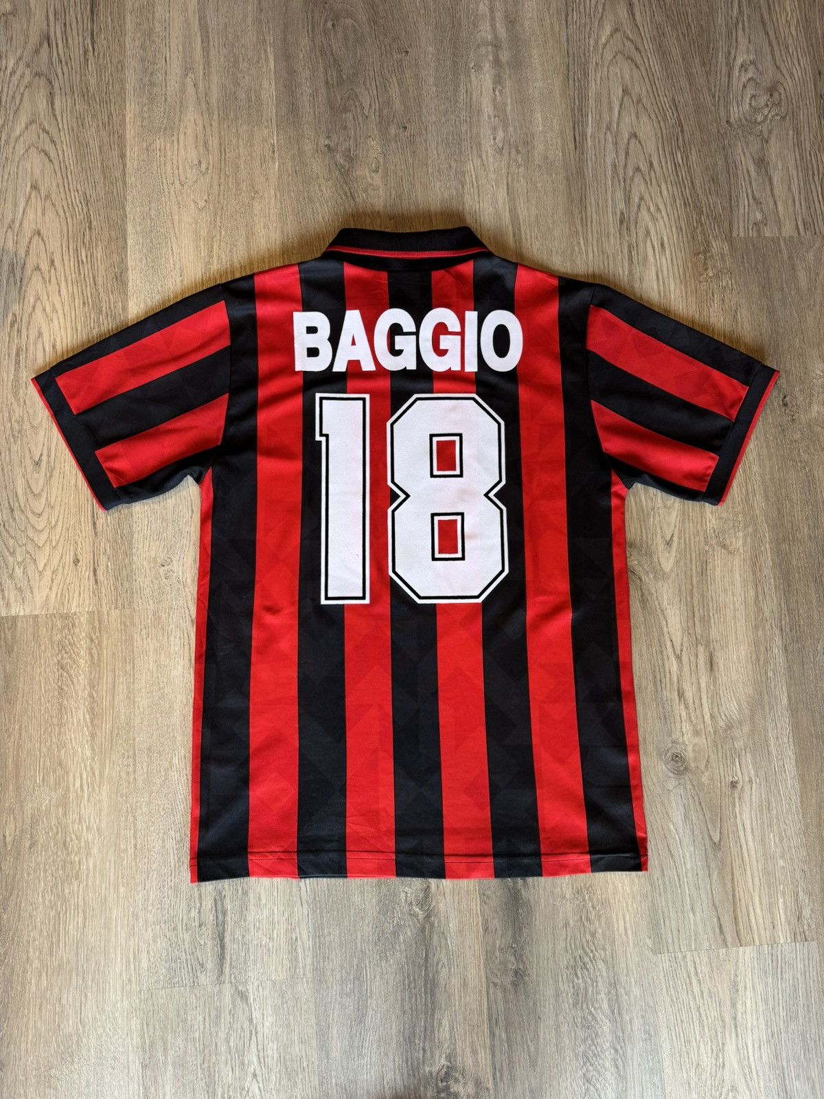 Lotto Sport AC MILAN 1995-1996 HOME JERSEY SHIRT Size US M / EU 48-50 / 2 - 5 Thumbnail