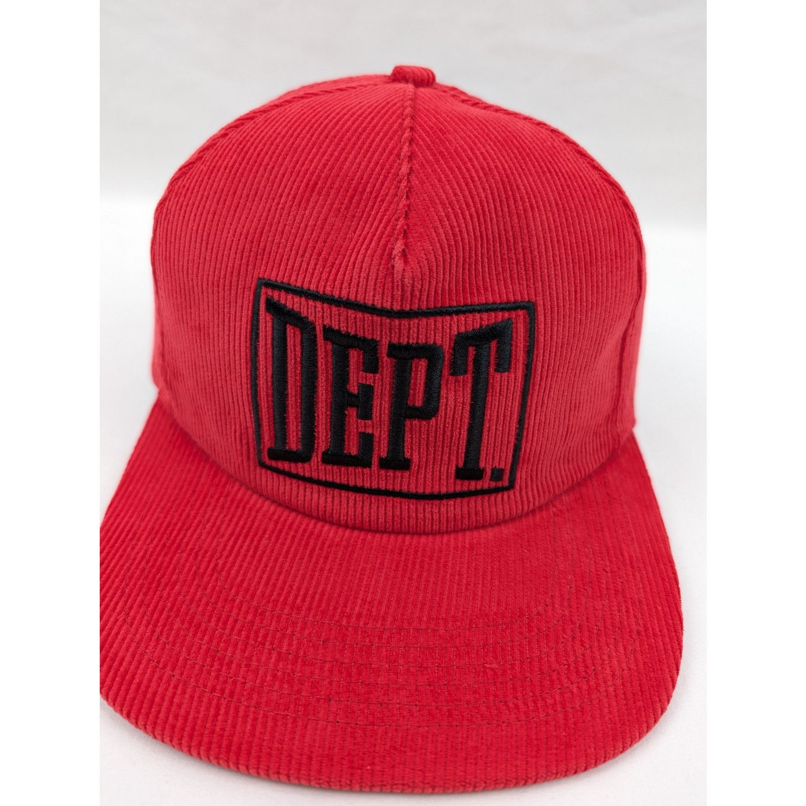 Gallery Dept. o1rshd1 Q:2 / Size: OS / Dept Gym Logo Cap / Hat in Red Size ONE SIZE - 3 Thumbnail